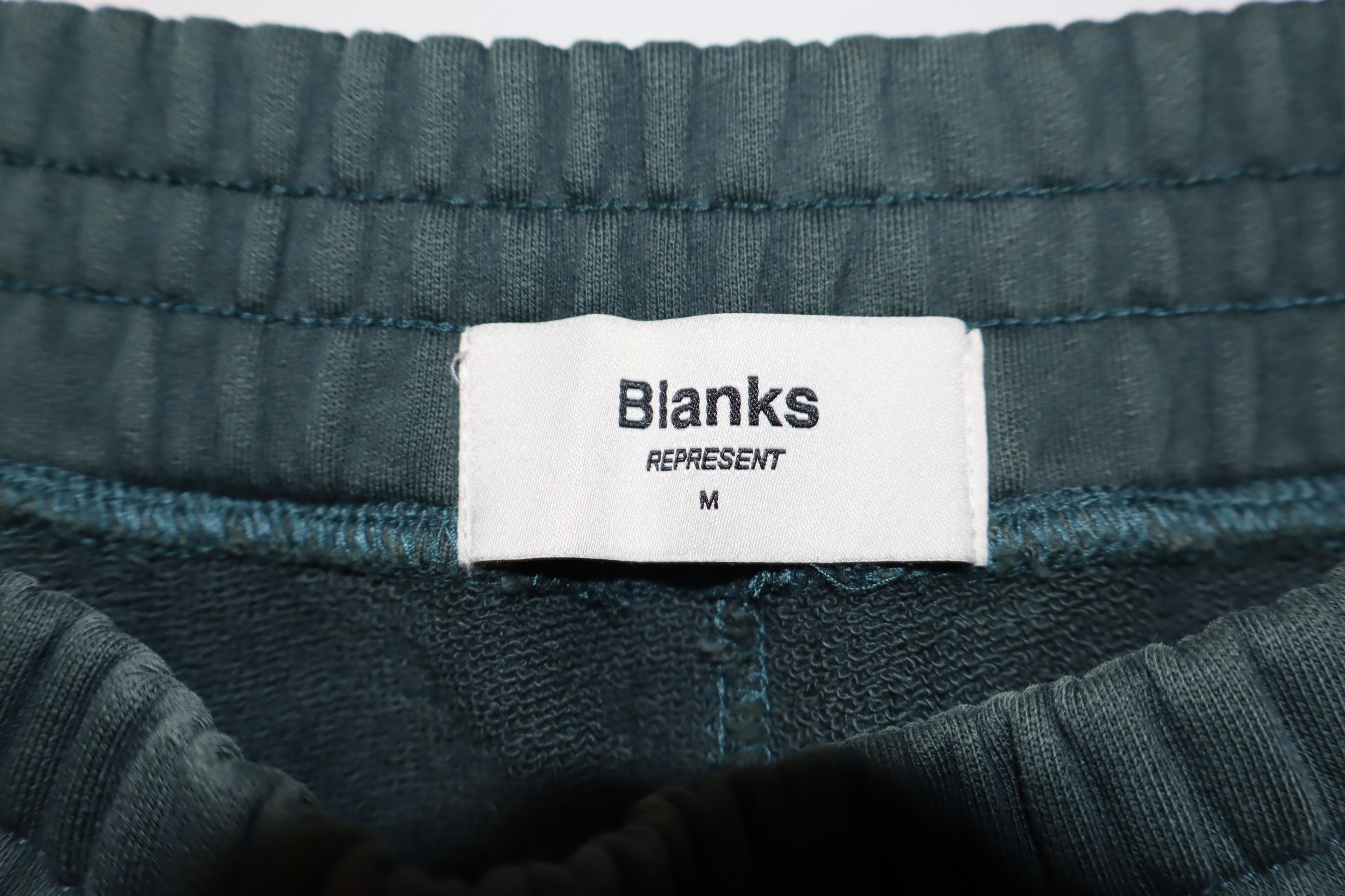 Represent Clo. Blank distressed shorts Size US 32 / EU 48 - 3 Thumbnail