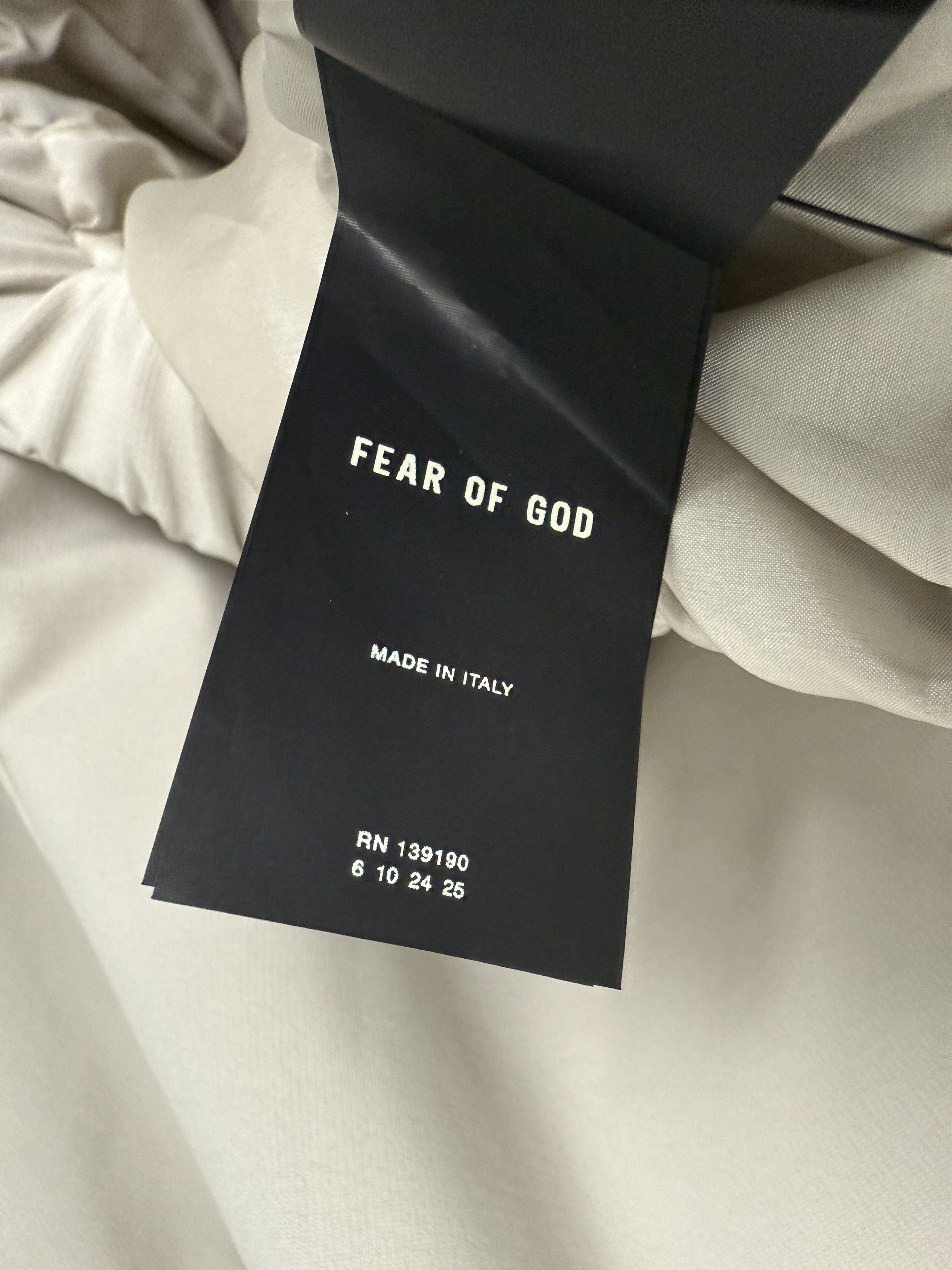 Fear of God Fear of God Eternal Viscose Sweatshirt Dusty Beige Size US M / EU 48-50 / 2 - 6 Thumbnail
