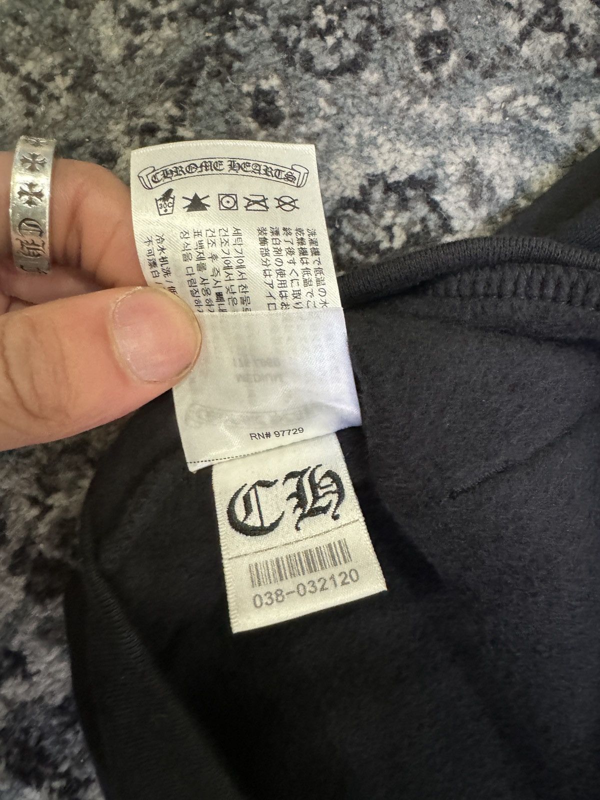Chrome Hearts New Chrome Hearts Black & Gold Glitter Script Hoodie Size US M / EU 48-50 / 2 - 9 Thumbnail