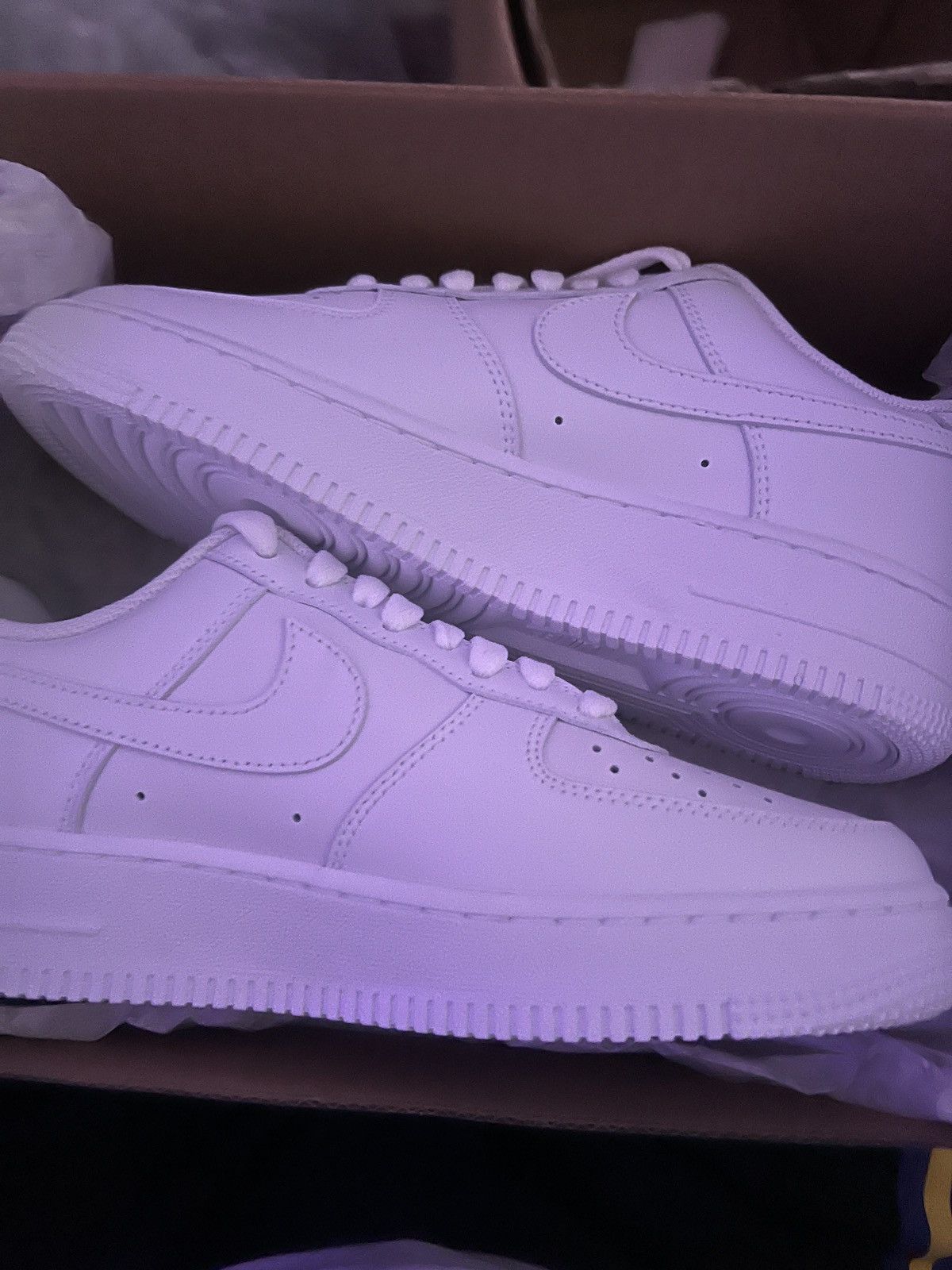 Off-White low cut white air forces Size US 9 / EU 42 - 2 Thumbnail