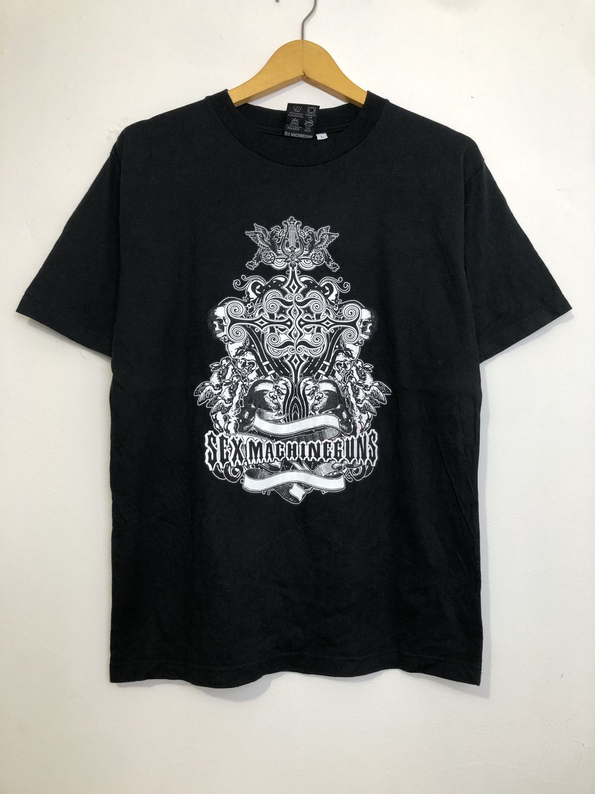 【直筆サイン入り】SEX MACHINEGUNS バンドTシャツ スカル 刀 Band Tees × Vintage VINTAGE SEX MACHINEGUNS JAPAN #SKU-A812 | Grailed
