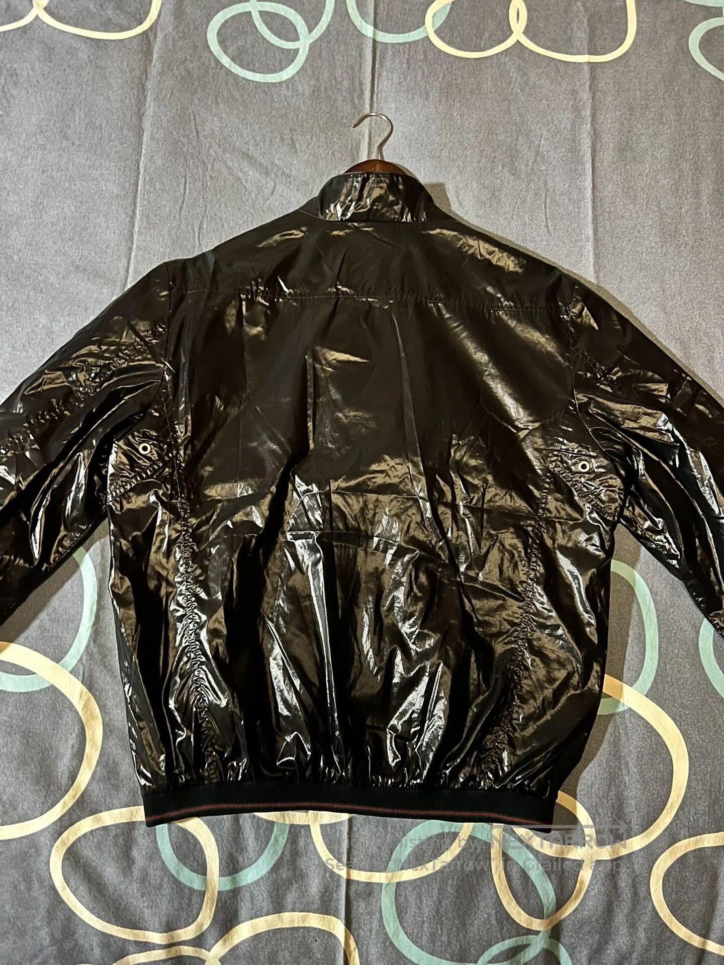 Gucci gucci logo embroidered jacket in black. Size US L / EU 52-54 / 3 - 4 Thumbnail