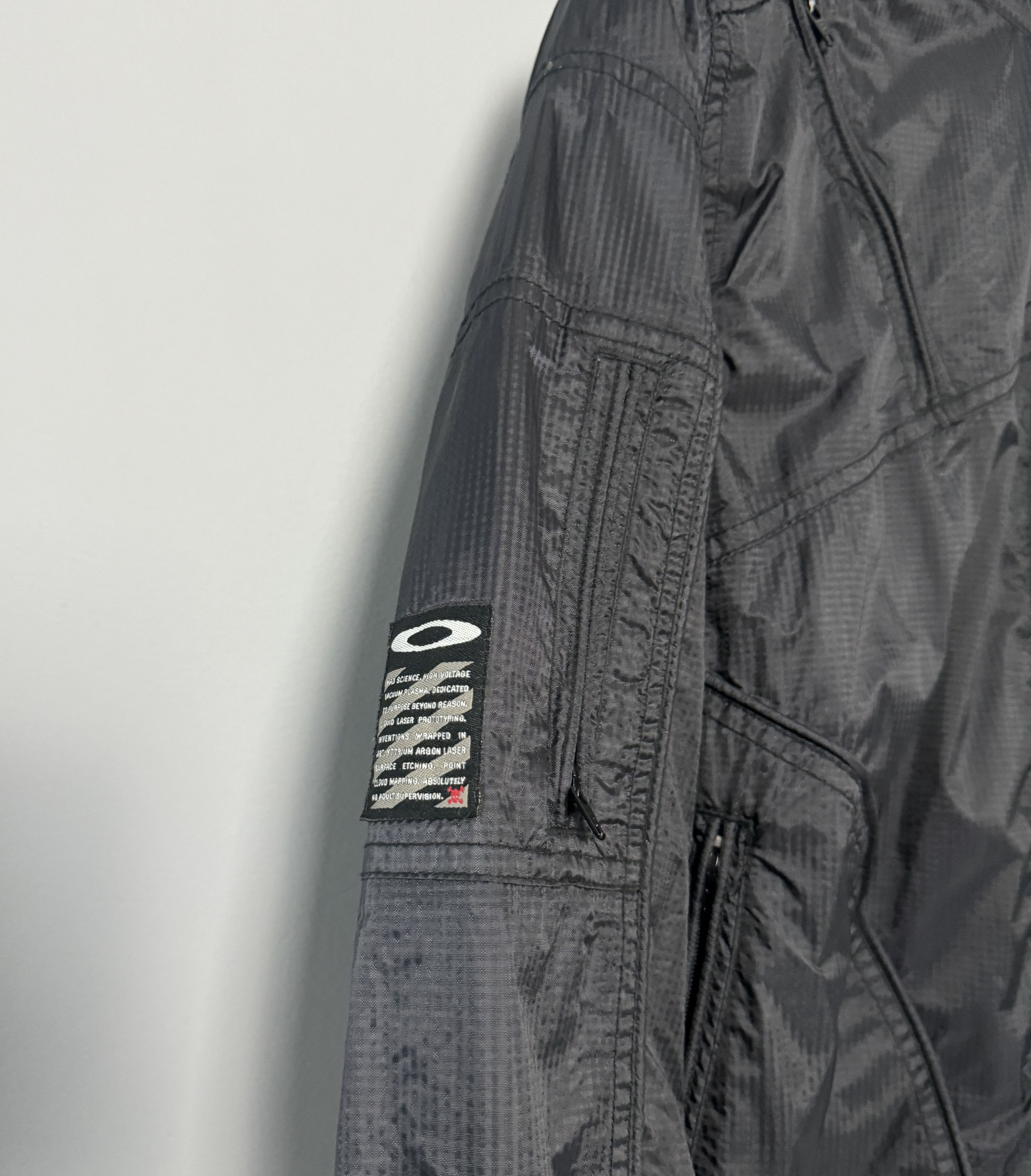 Oakley Oakley Trekking Jacket Outdoor Hooded Multipocket Size M Size M / US 6-8 / IT 42-44 - 3 Thumbnail