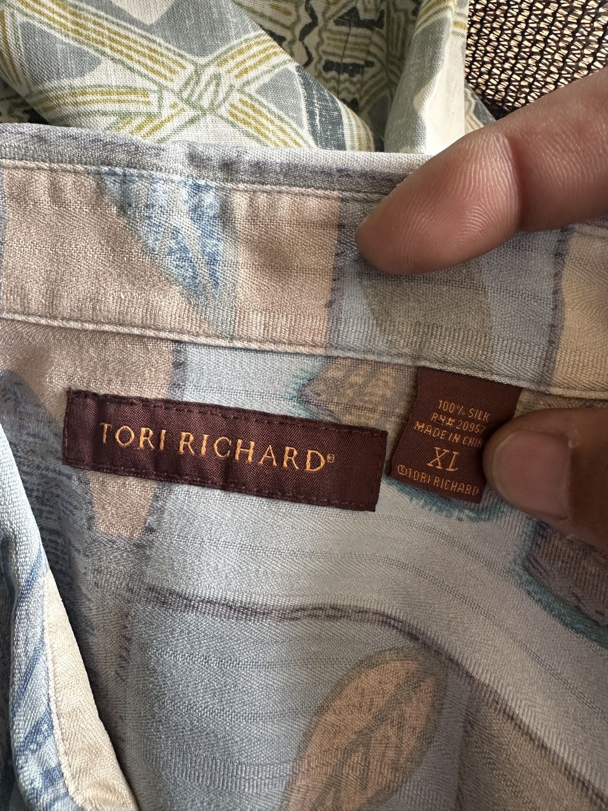 Tori Richard PreOwned Tori Richard Hawaiian Print Multicolored Men's XL Size US XL / EU 56 / 4 - 4 Thumbnail