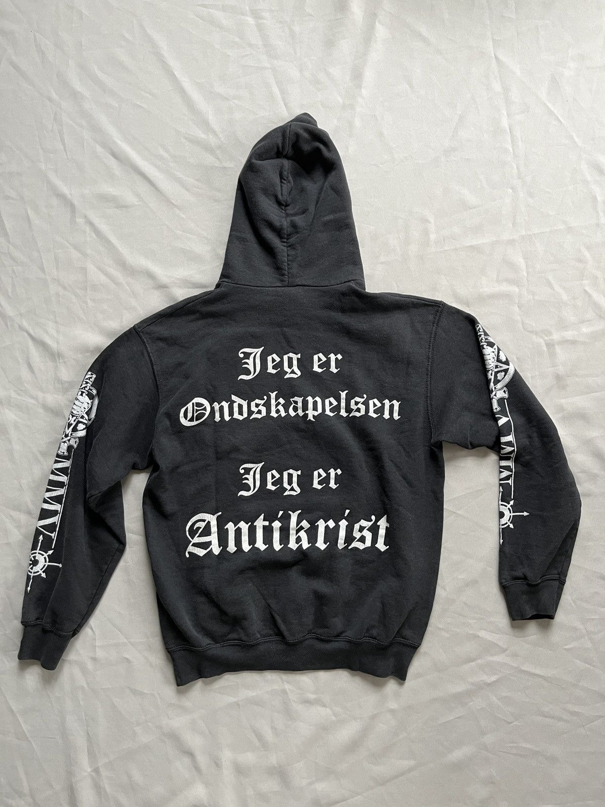 Band Tees Dimmu Borgir Stormblast Vintage Faded Hoodie Size US M / EU 48-50 / 2 - 10 Thumbnail