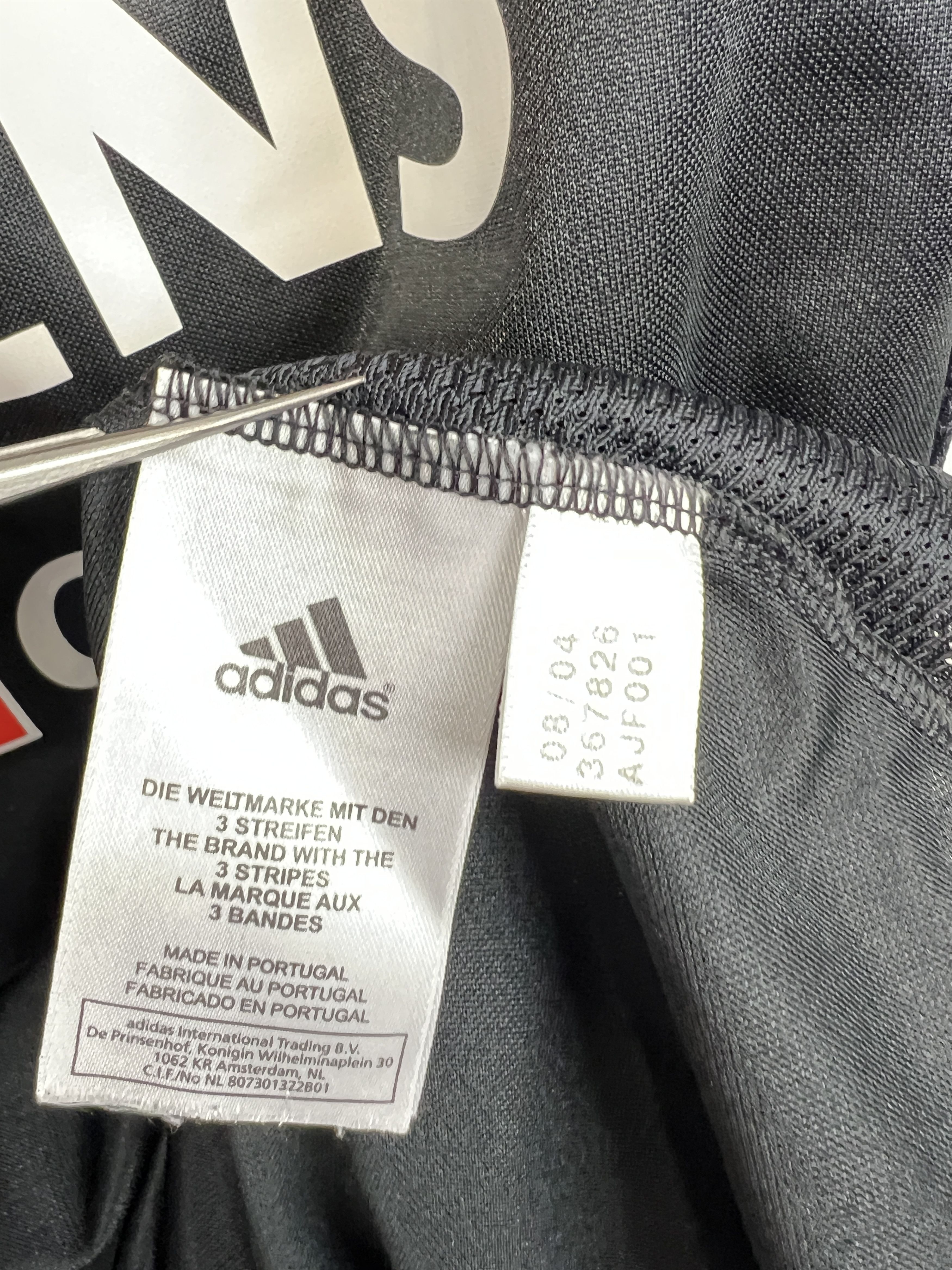 Adidas Real Madrid Away football shirt 2004 Soccer Jersey Trikot Size US M / EU 48-50 / 2 - 8 Thumbnail
