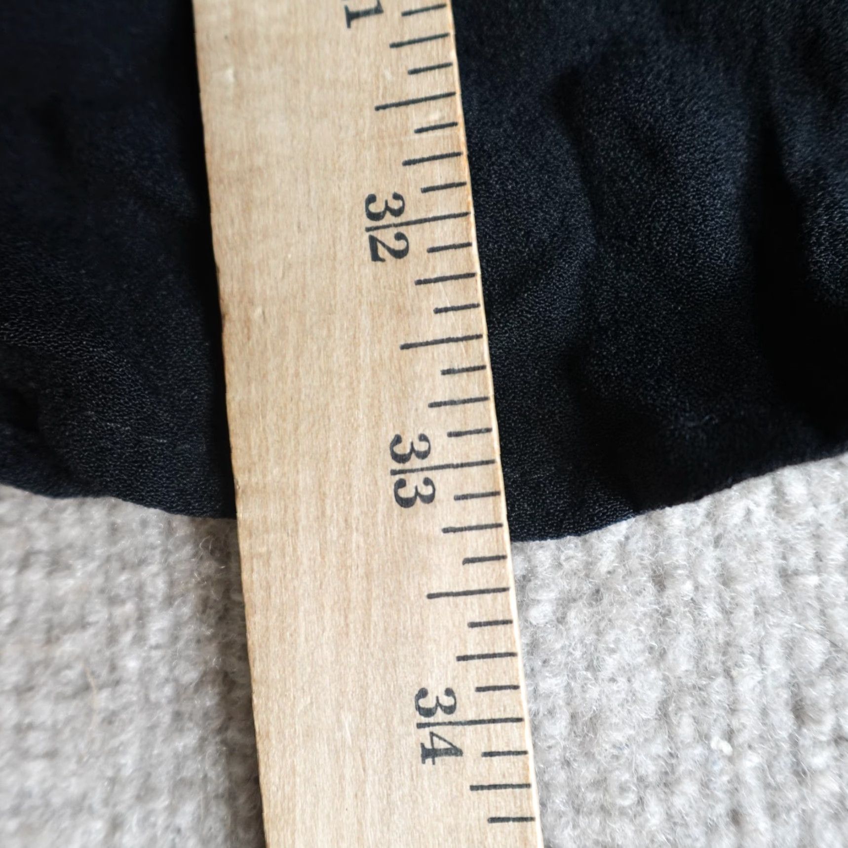Reformation Reformation Womens Dress Shirt 10 Black Long Sleeve Button-Up Casual Pockets Womens (United States) Size L / US 10 / IT 46 - 7 Thumbnail