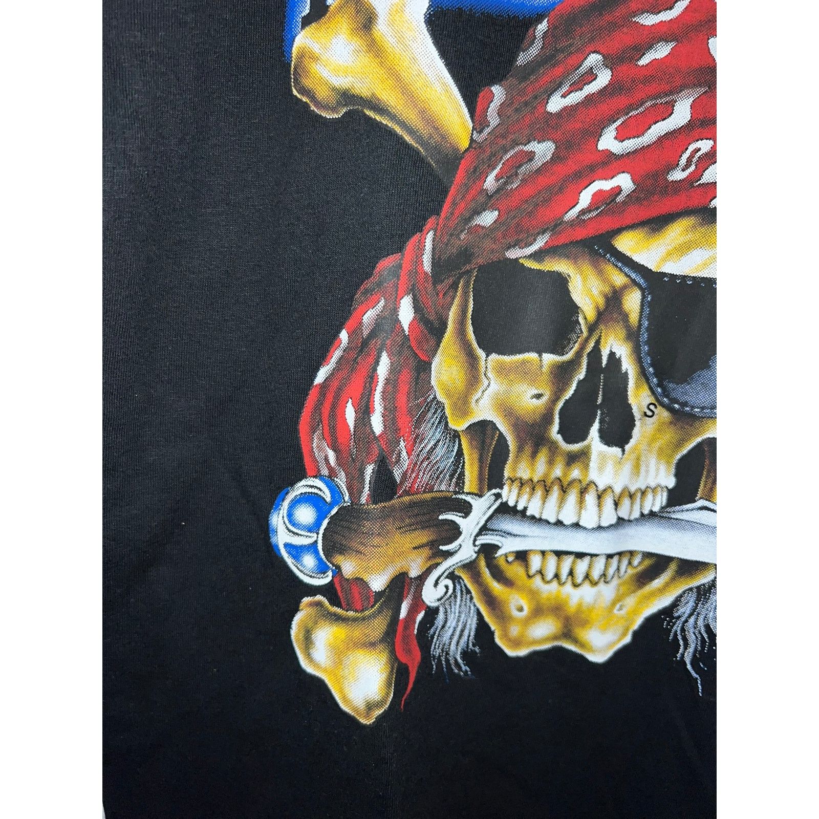 Gildan Vintage Pirate Shirt Loyal To None Knife Graphic Tee Small Size US S / EU 44-46 / 1 - 4 Thumbnail