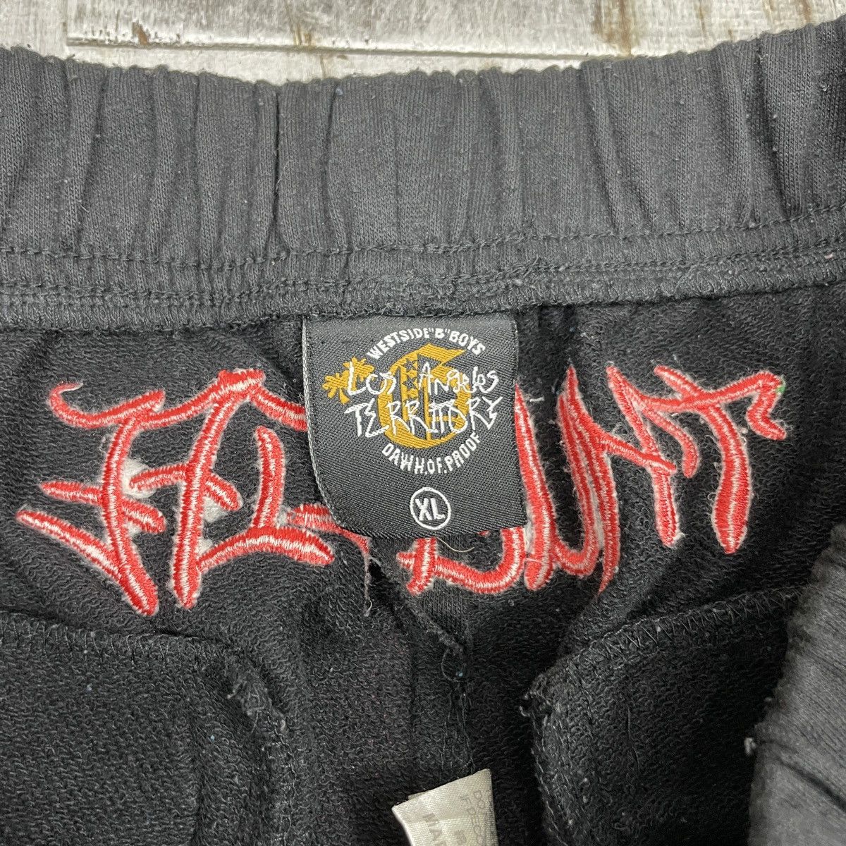 Los Angeles Apparel × Vintage Vintage Los Angeles Thug Life Distressed Sweatpant Size US 34 / EU 50 - 7 Thumbnail