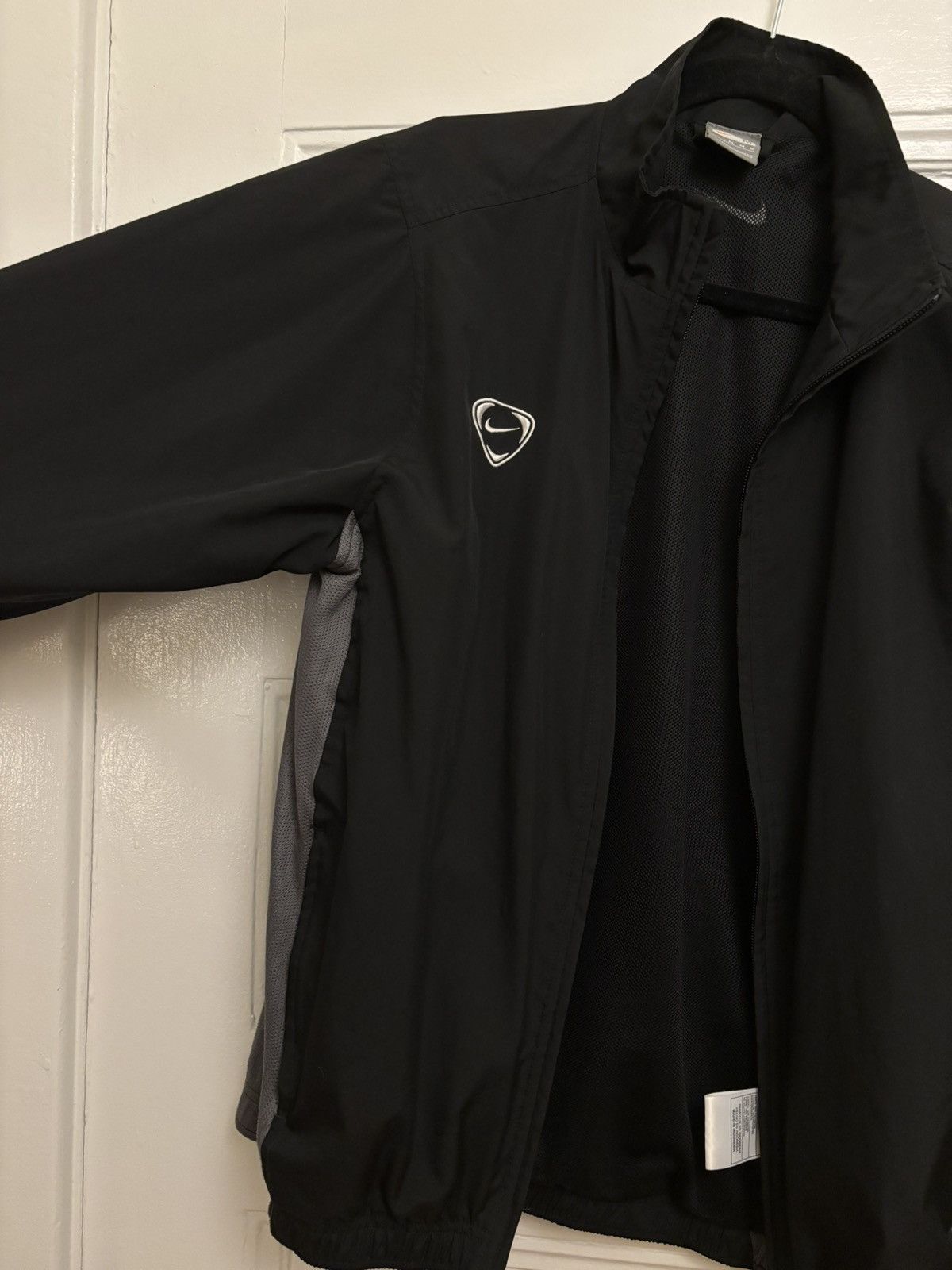 Nike Nike Windbreaker - y2k Vintage Size US M / EU 48-50 / 2 - 2 Thumbnail