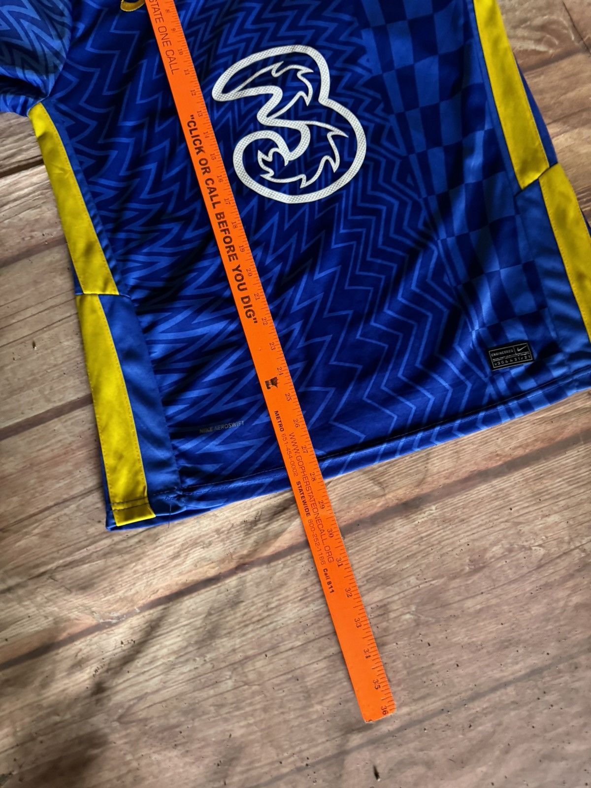 Nike CHELSEA LONDON ENGLAND HOME FOOTBALL SHIRT 2021-2022 JERSEY Size US XL / EU 56 / 4 - 7 Thumbnail