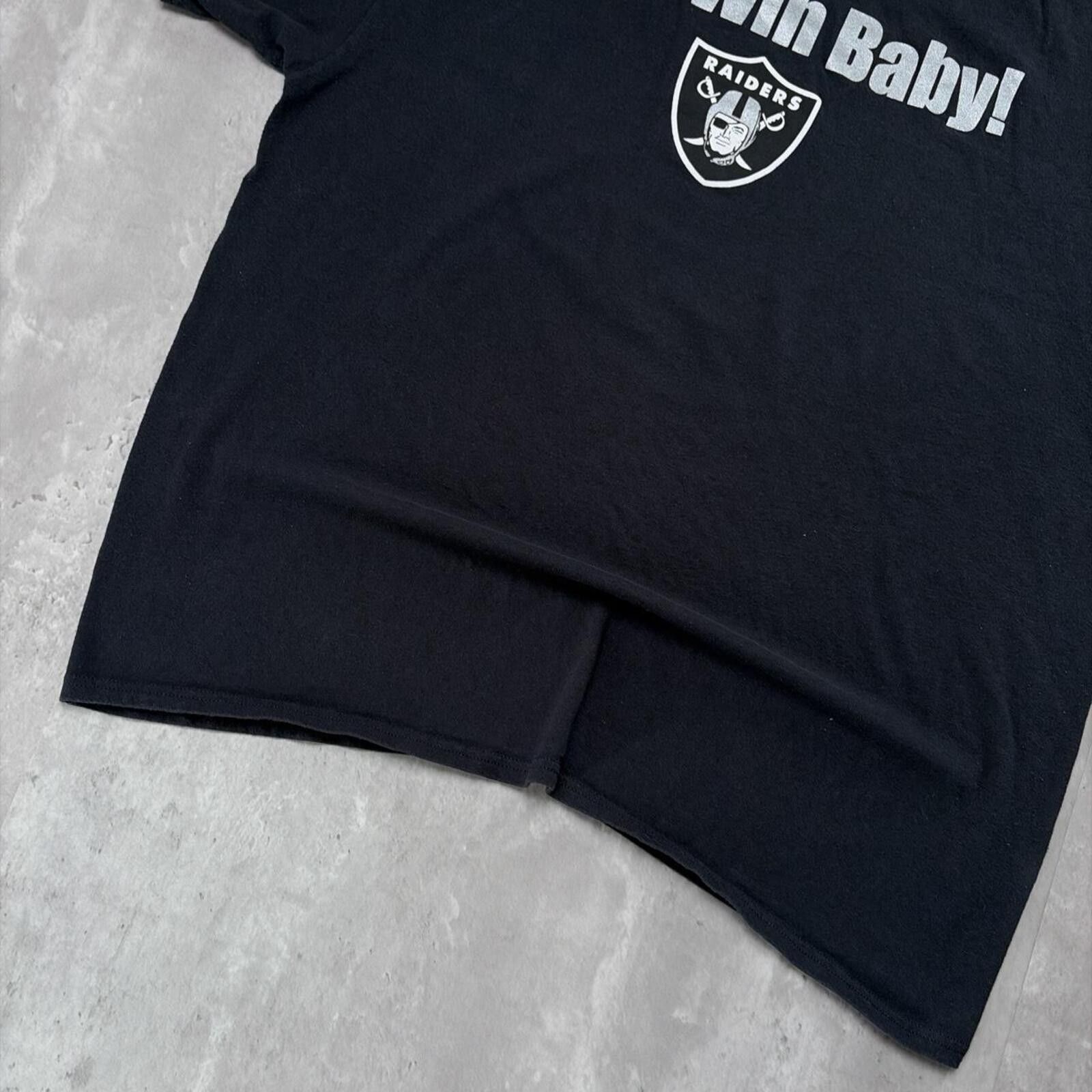 Other Y2K Black Majestic NFL Raiders Football T-Shirt Size US XXL / EU 58 / 5 - 4 Thumbnail