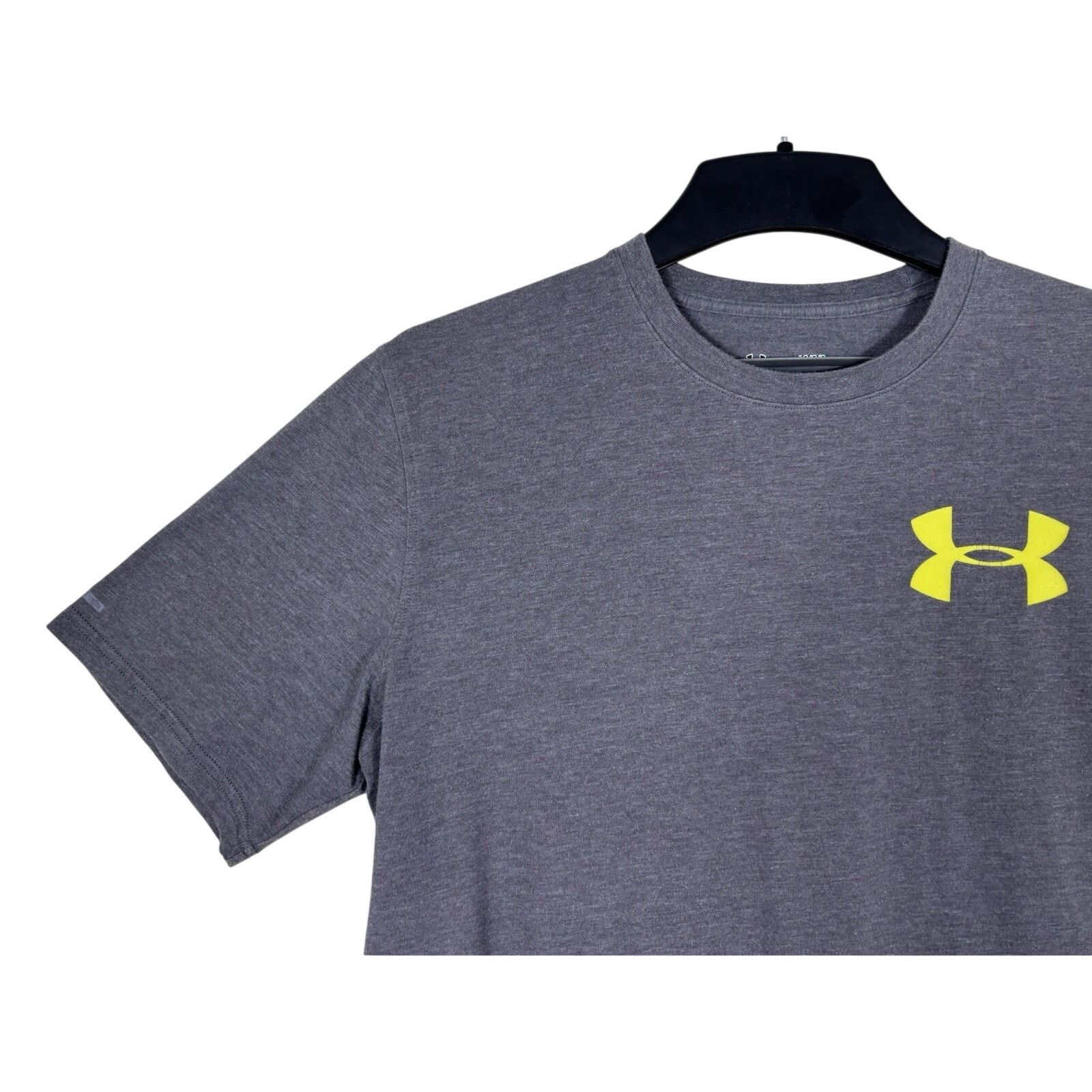 Under Armour Under Armour Large T-Shirt Gray with Fish Graphic Size US L / EU 52-54 / 3 - 9 Thumbnail