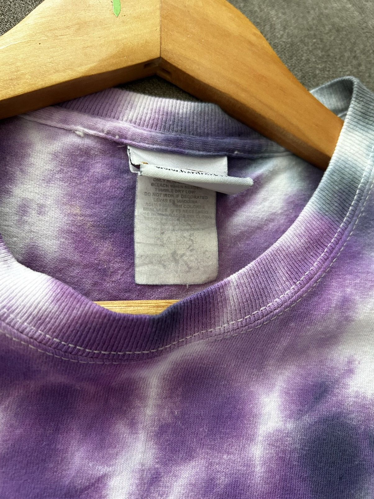 Hard Rock Cafe × Vintage Vintage Hard Rock Cafe Orlando Tye dye purple shirt Size US M / EU 48-50 / 2 - 3 Thumbnail