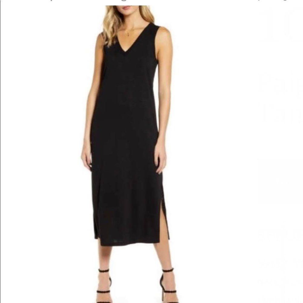 NWT New Magaschoni Sleeveless V-neck Ribbed Black Dress Siz