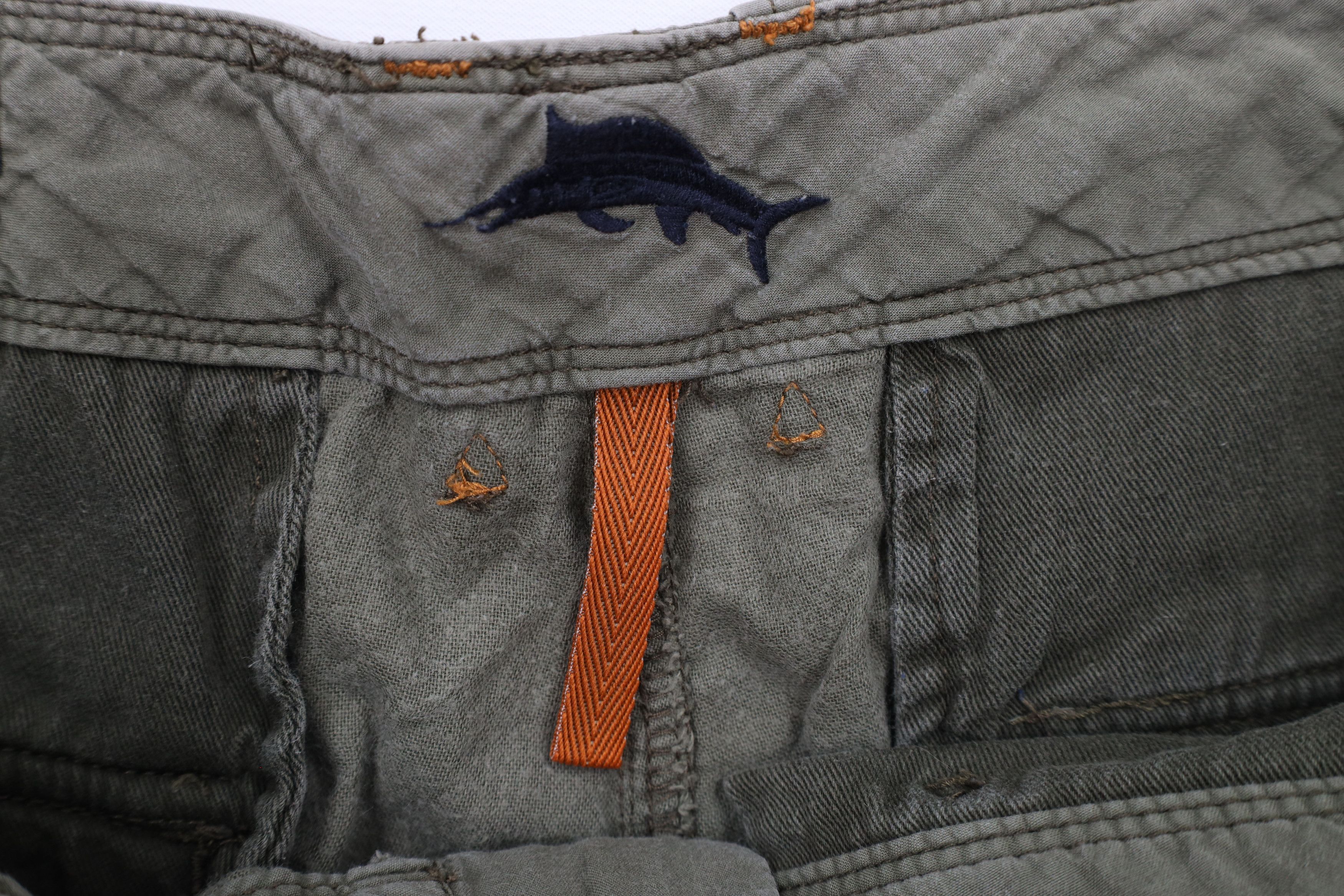 Tommy Bahama × Vintage Vintage Tommy Bahama Above Knee Cotton Cargo Shorts Green Size US 33 - 5 Thumbnail