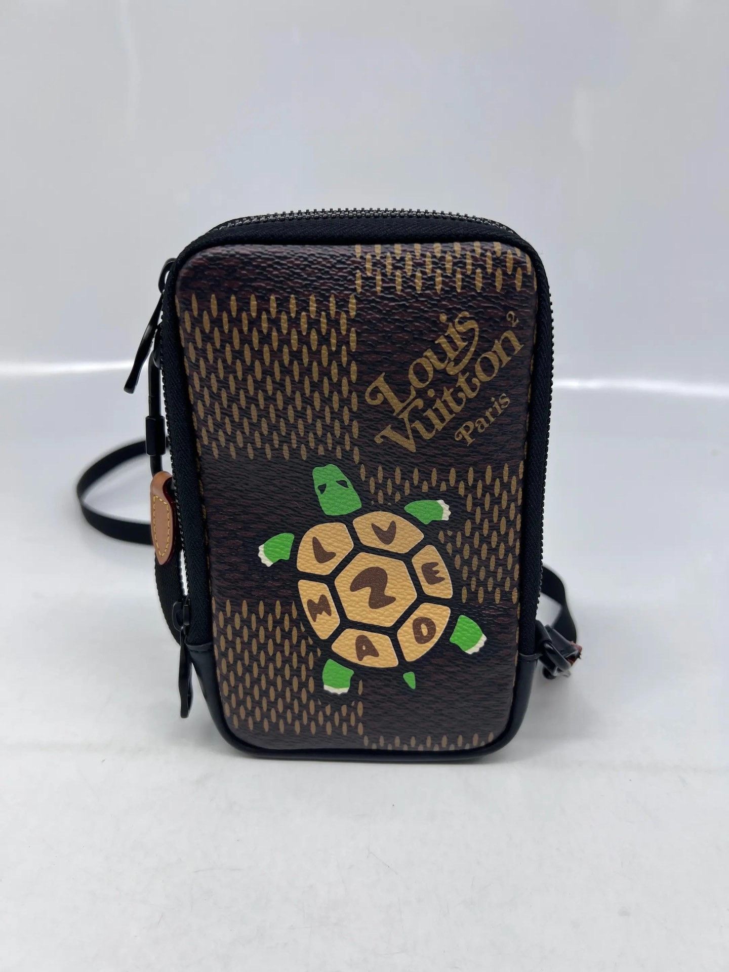 Louis Vuitton Pre-loved Bag Very good condition Size ONE SIZE - 1 Thumbnail