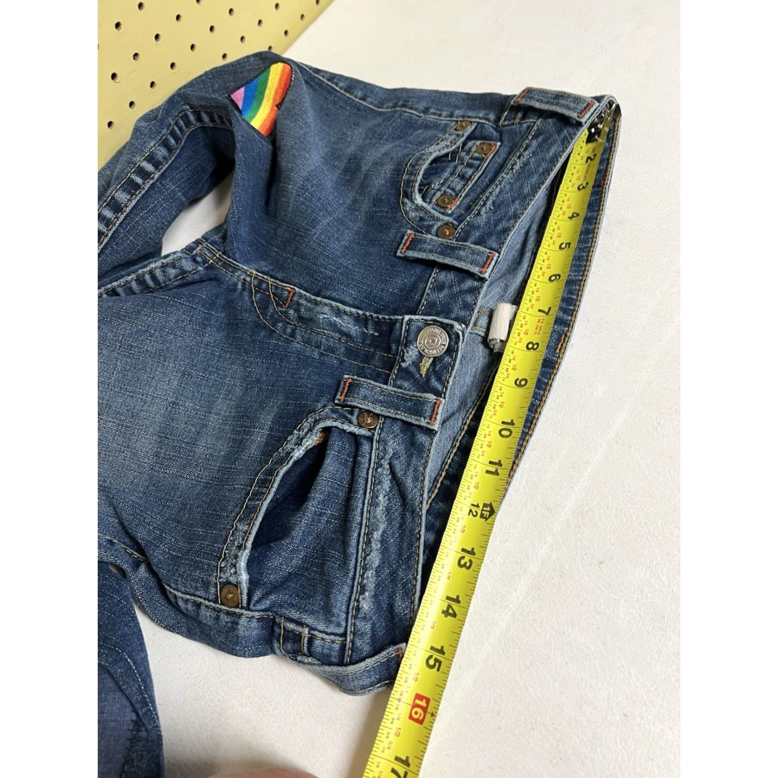 True Religion VINTAGE True Religion Jeans Bootcut Low Rise 30 Mothers Heart Patch Embroidered Logo 5-Pocket Denim Women Women Size 30" / US 8 / IT 44 - 7 Thumbnail