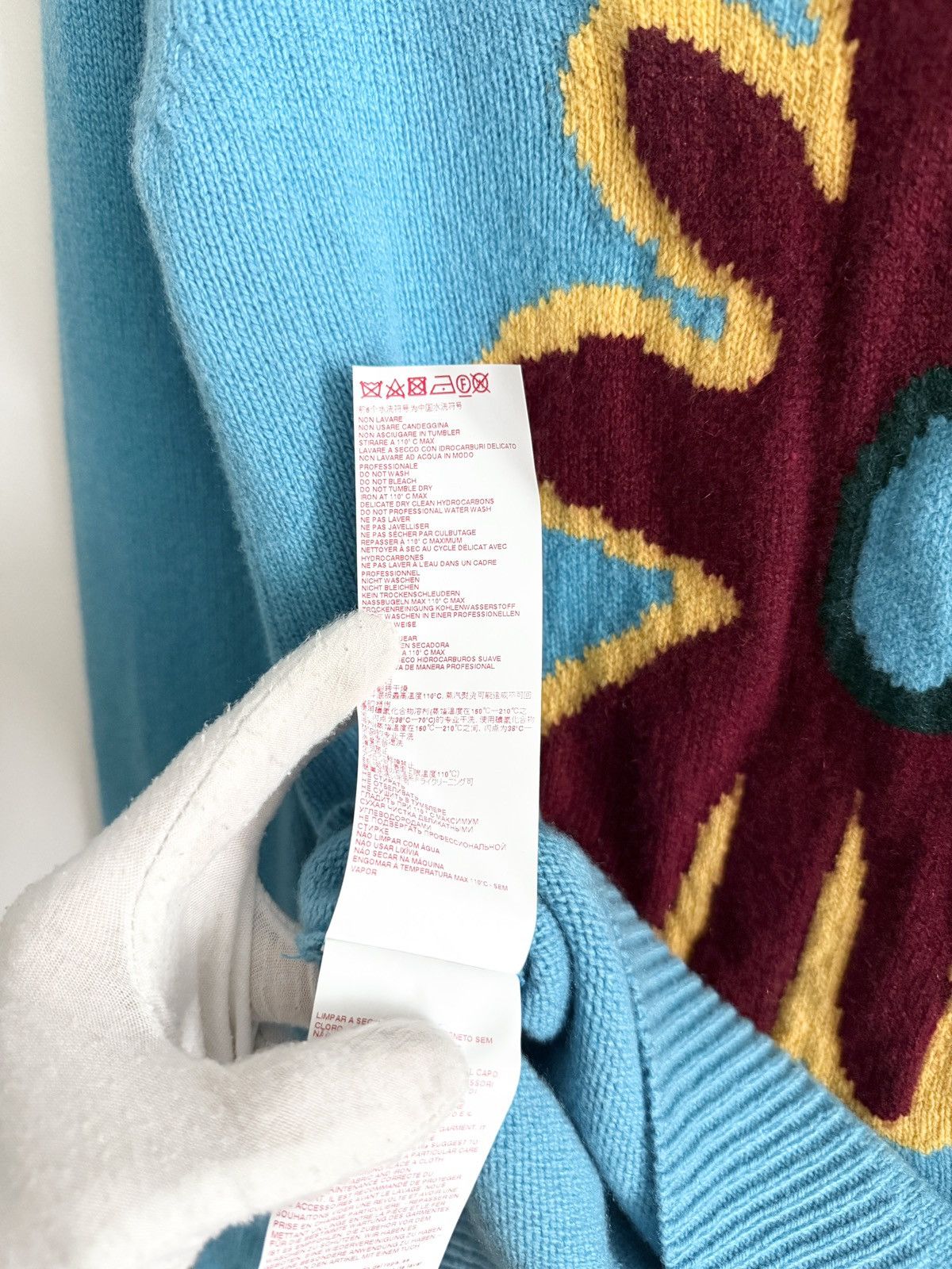 Marni STEAL! Marni 70’s Flower Cashmere Sweater Size US S / EU 44-46 / 1 - 8 Thumbnail