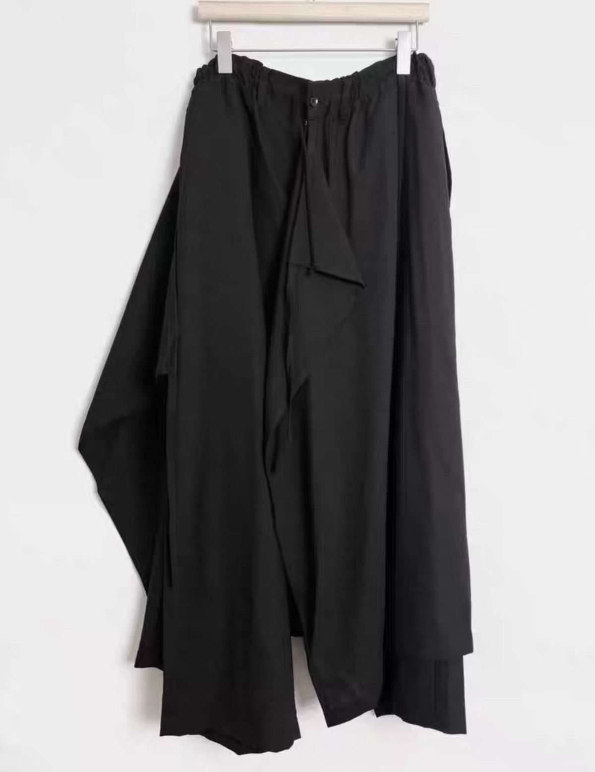 Yohji Yamamoto Yohji Yamamoto Asymmetrical Split Wrap Skirt Pants Size US 34 / EU 50 - 2 Thumbnail