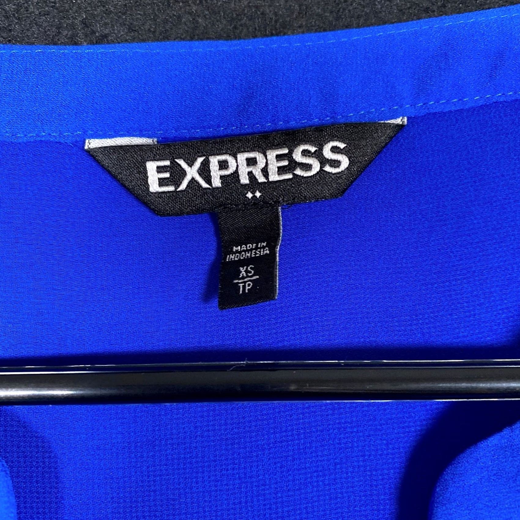 Express Express Blouse Women XS V-Neck Button Roll Tab Sleeve Sheer Blue Comfort Lightweight Casual Workwear Size XS / US 0-2 / IT 36-38 - 6 Thumbnail