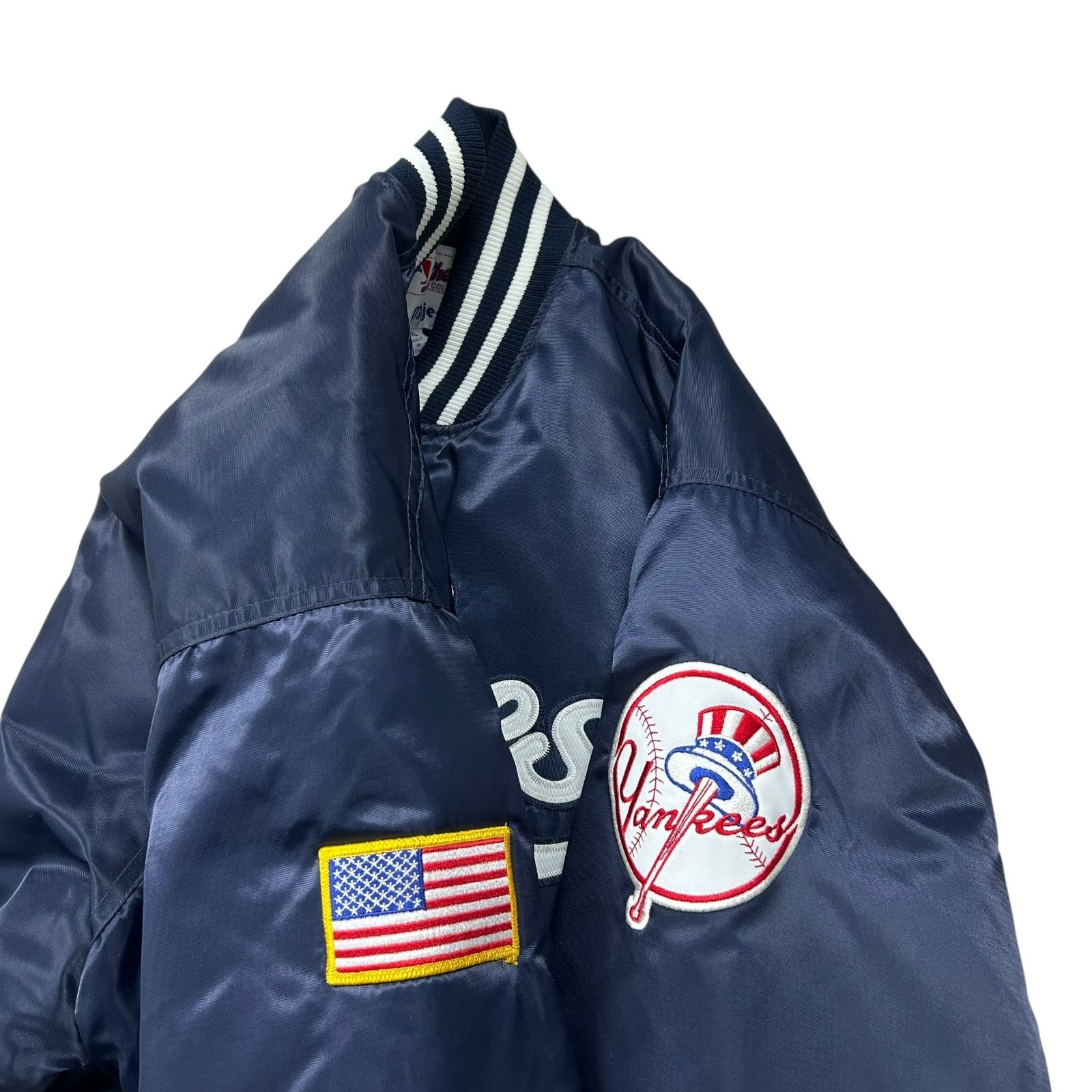 MLB VTG 90s NEW YORK YANKEES MAJESTIC AUTHENTIC SATIN JACKET Size US XL / EU 56 / 4 - 3 Thumbnail