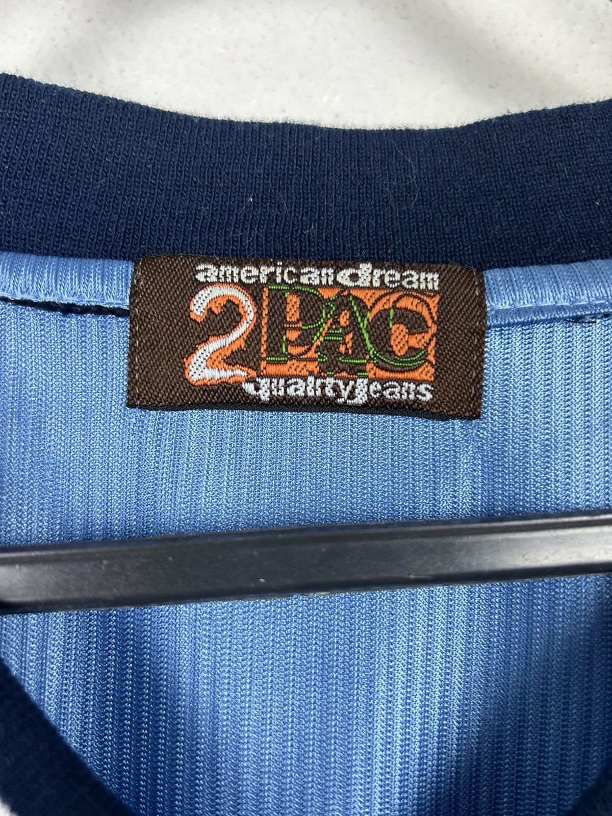 Band Tees 90s Vintage 2Pac Center Logo Embroidery Rap Hip Hop Jersey Size US L / EU 52-54 / 3 - 9 Thumbnail