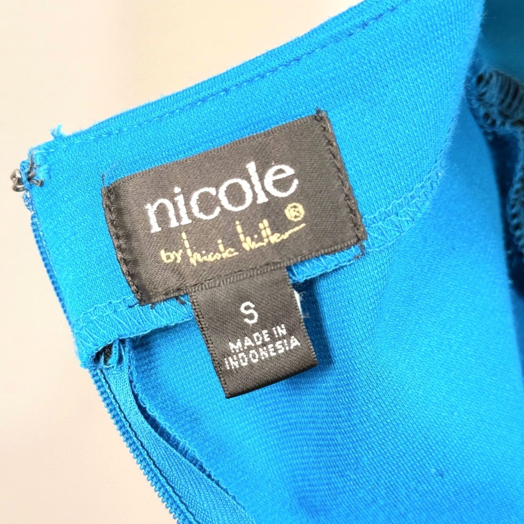 Nicole Miller Nicole Miller S Dress Bodycon Colorblock Square Neck Lace Trim Cap Sleeve Sheath Size S / US 4 / IT 40 - 5 Thumbnail