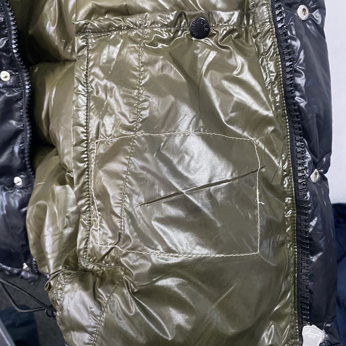 Moncler Moncler puffer jacket everest Size US L / EU 52-54 / 3 - 11 Thumbnail