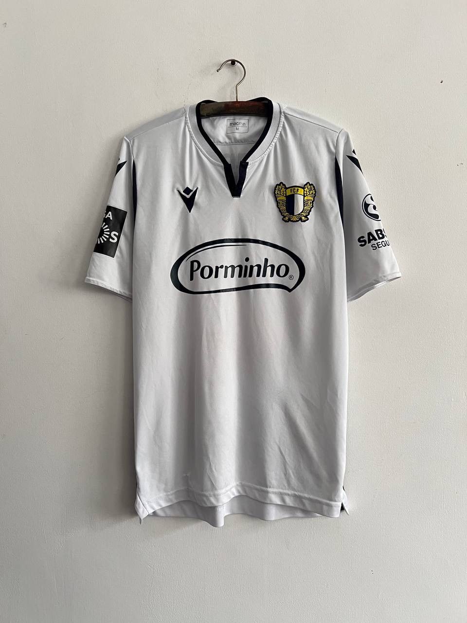Other Macron FC Famalicao / Famalican Portugal Soccer Football Size US M / EU 48-50 / 2 - 1 Thumbnail