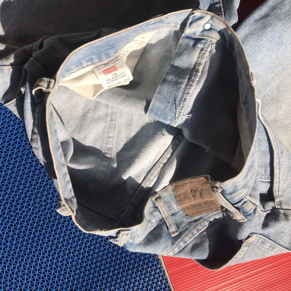 Hysteric Glamour × Vintage × Wrangler Vintage Wrangler Jeans Short Pants Jeans Baggy And loose fit Size US 36 / EU 52 - 24 Thumbnail