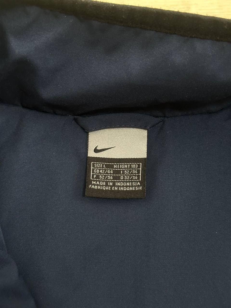 Nike Vintage Nike Silver Tag Windbreaker Jacket Navy Gray L XL Size US L / EU 52-54 / 3 - 5 Thumbnail