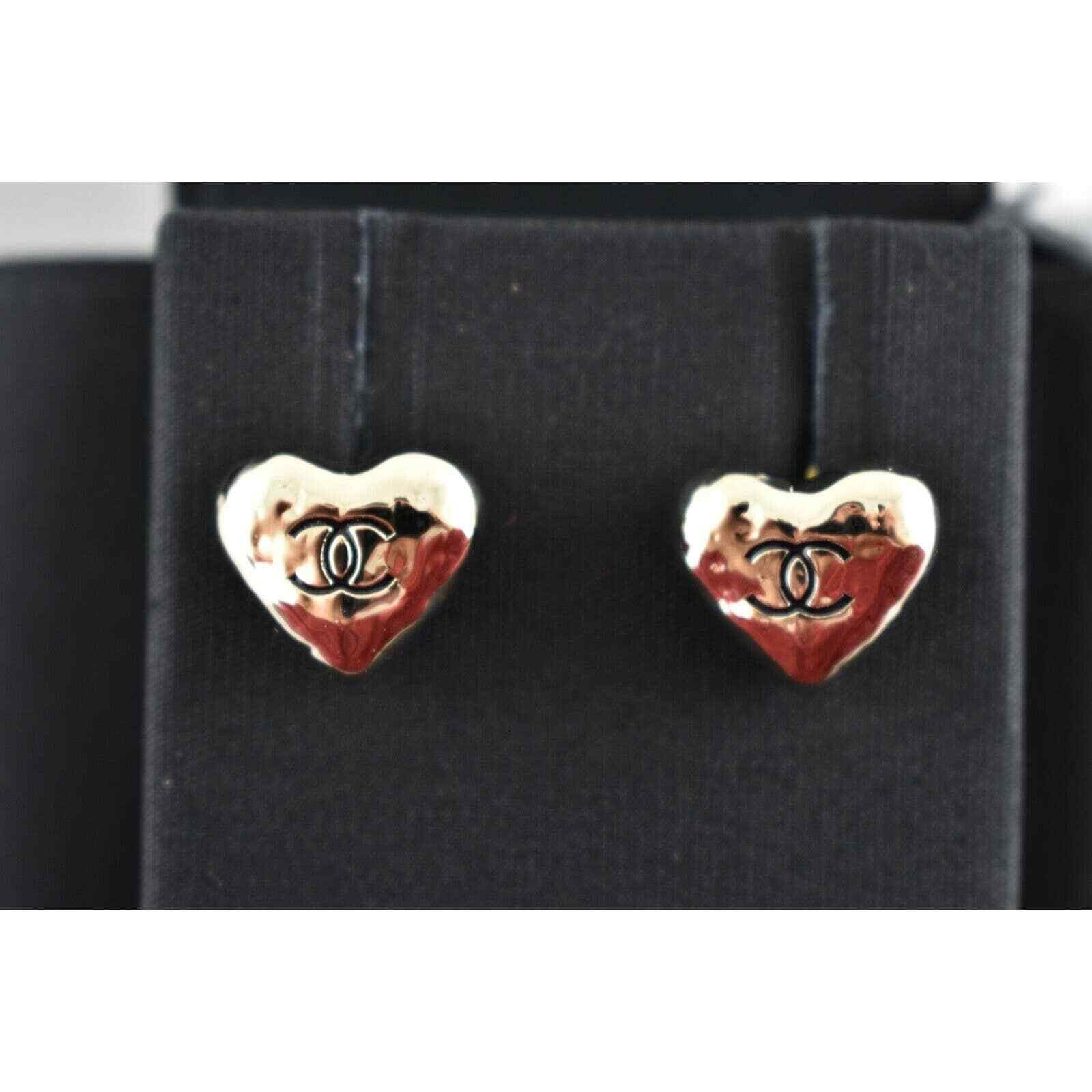 Chanel Chanel 22C Heart Shape Gold Black Statement Stud Earrings Size ONE SIZE - 1 Thumbnail