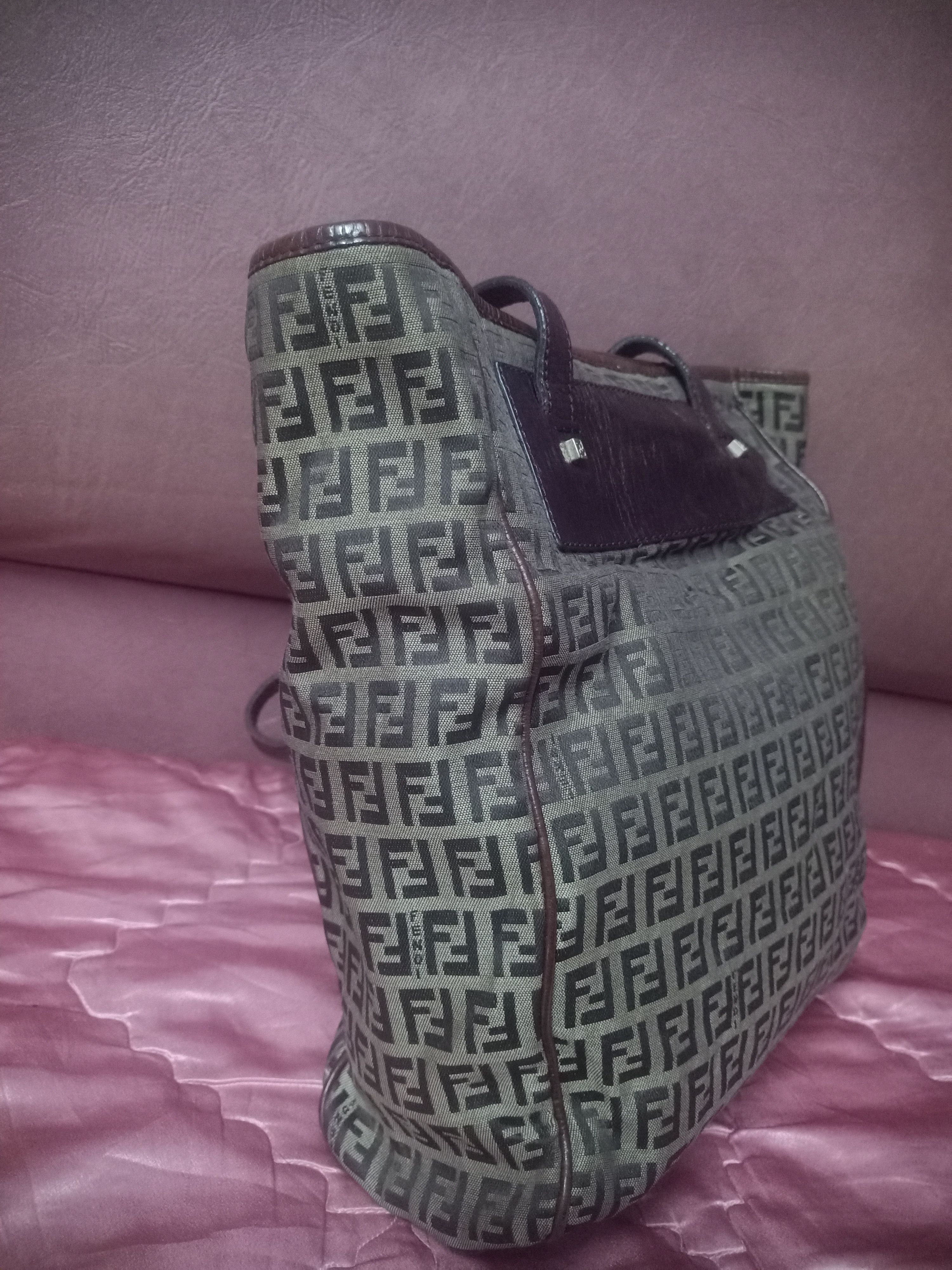 Fendi Authentic Fendi Tote Bag Size ONE SIZE - 12 Thumbnail
