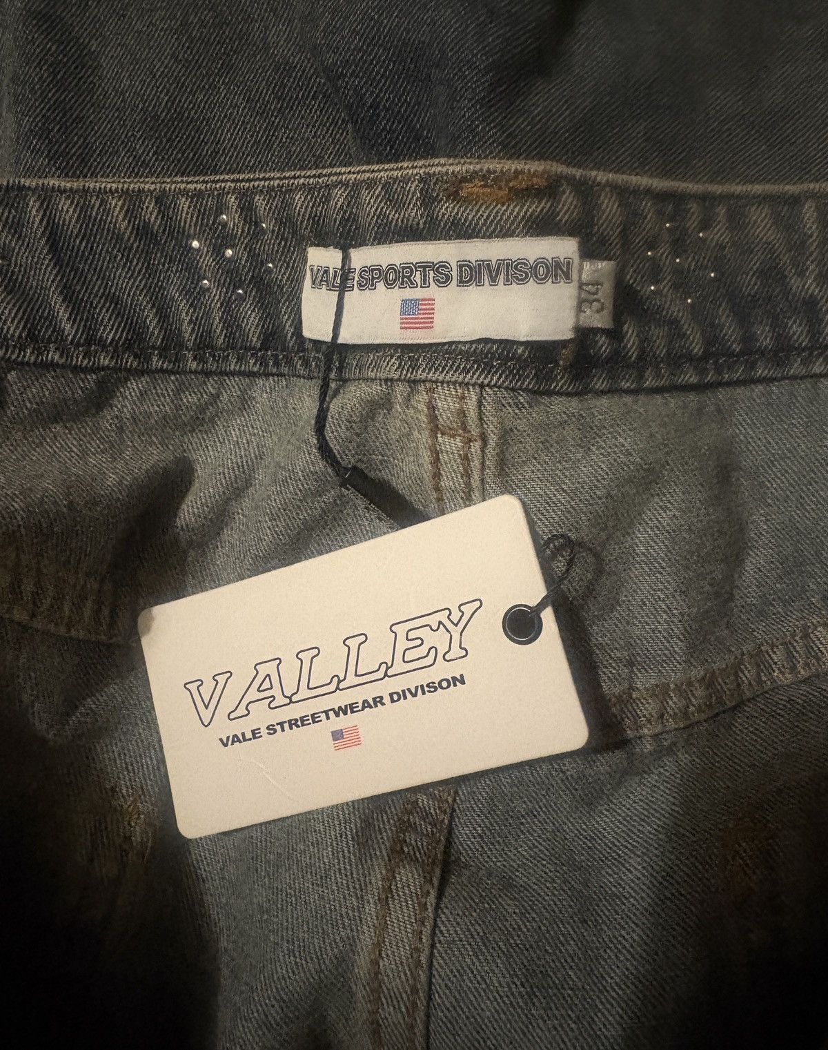 Other CANDY VALE SHORTS Size US 34 / EU 50 - 3 Thumbnail