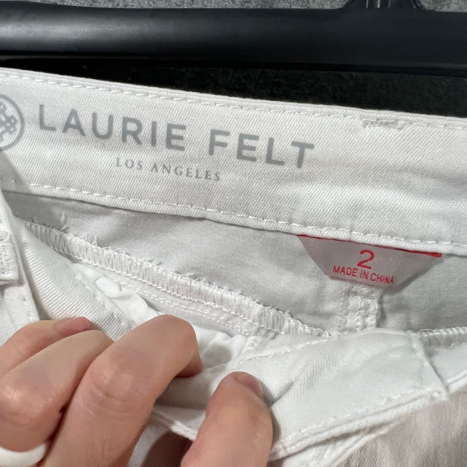 Other Laurie Felt Daisy Denim Girlfriend Crop Jeans- Denim Sun Size 26" / US 2 / IT 38 - 3 Thumbnail