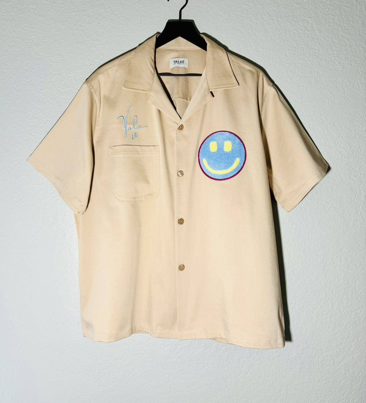 Other Valas Bowler Shirt Smiley Face Good Things Embroidered Size US XL / EU 56 / 4 - 6 Thumbnail