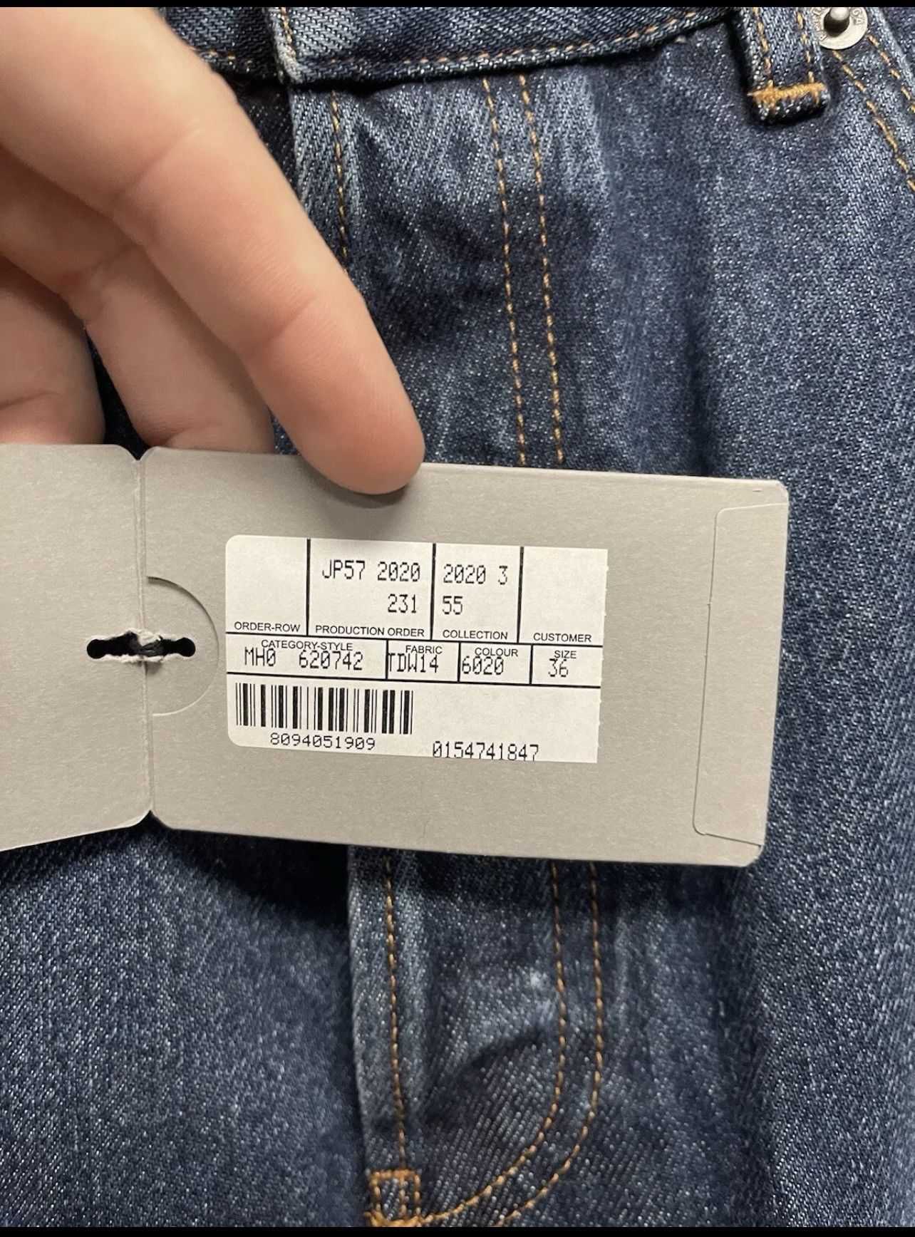 Balenciaga Size 36 - Balenciaga Standard Fit Jean Denim Daddy Wash $895 Size US 36 / EU 52 - 12 Thumbnail