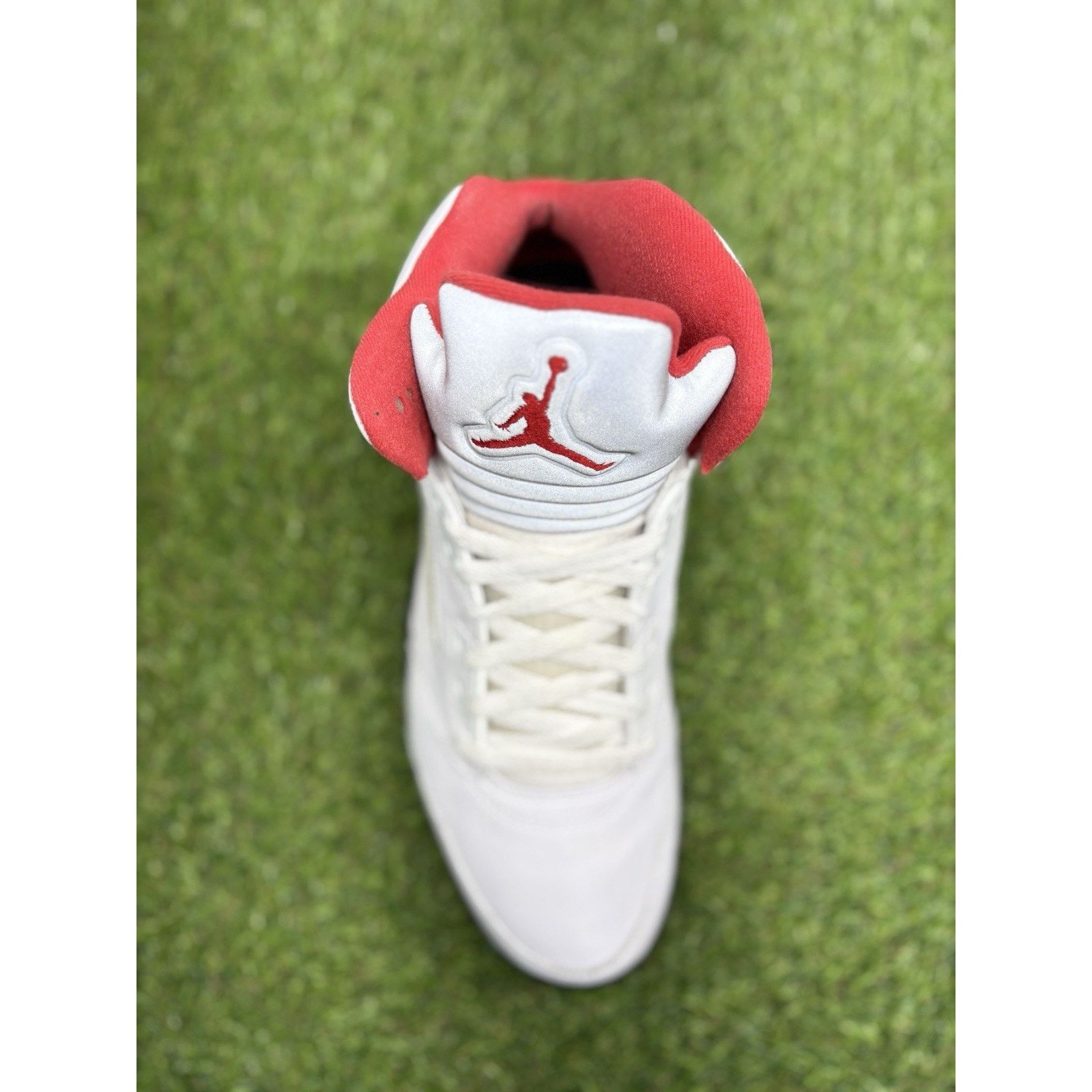 Jordan Brand Air Jordan 5 Retro Mid ' Fire Red ' | GREAT CONDITION! Size US 9.5 / EU 42-43 - 6 Thumbnail
