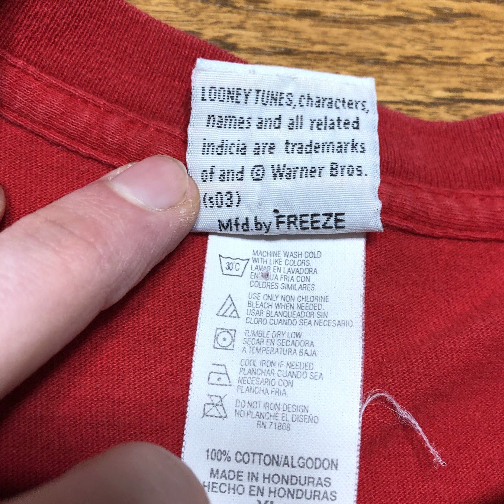 Vintage VINTAGE Tweety Bird T-Shirt XL Unisex Adults Crew Neck Red 90s Y2K Motorcycle Wild Thing Size US XL / EU 56 / 4 - 4 Thumbnail