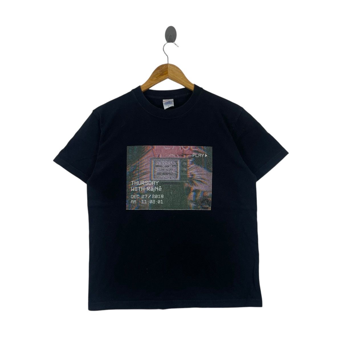 Japanese Brand × Vintage Thursday With Raine Graffiti Art Tshirt Size US M / EU 48-50 / 2 - 1 Thumbnail