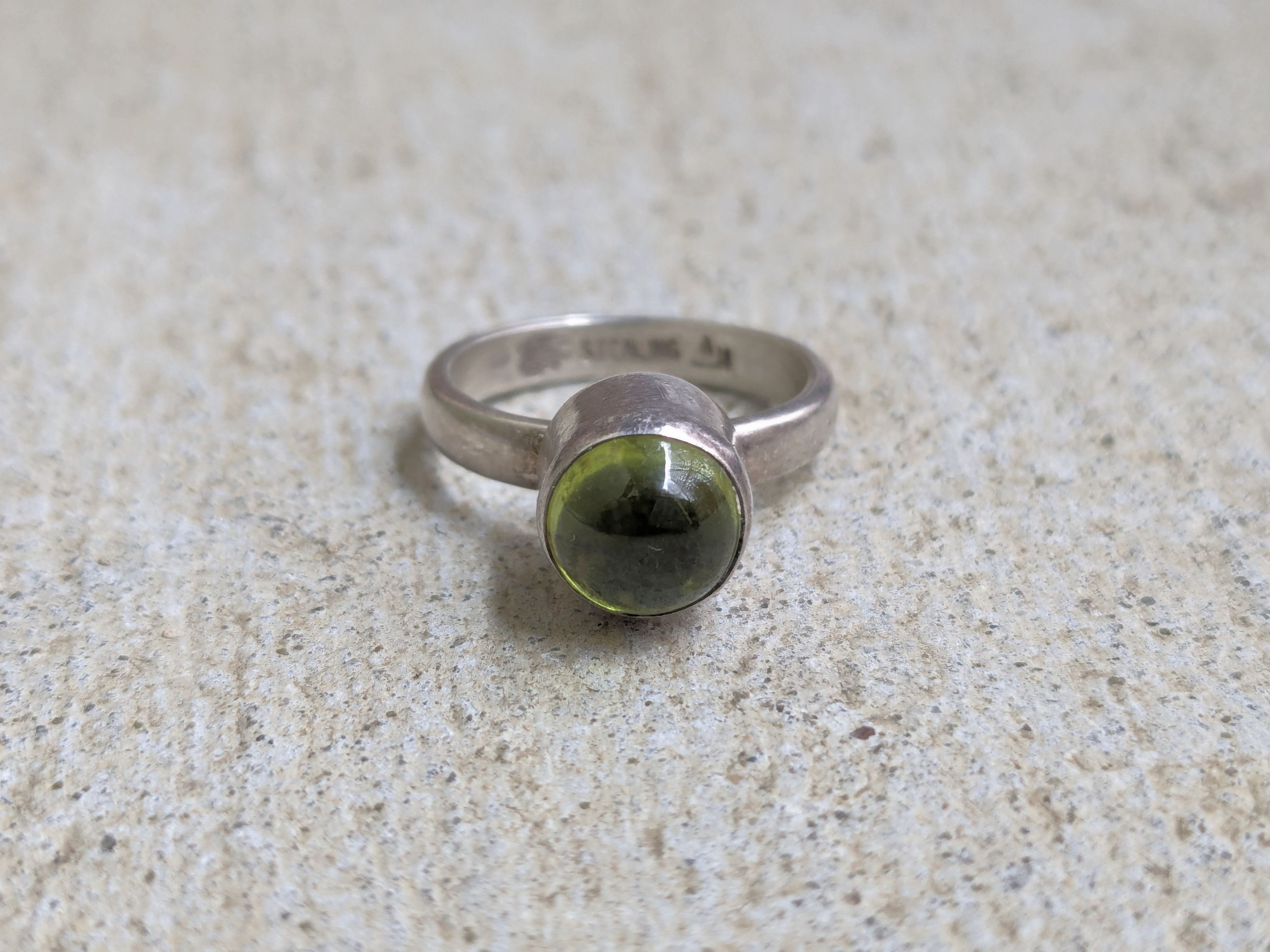 Other Vintage Sterling Silver Ring Green Peridot 6 Modern Abstract Size ONE SIZE - 3 Thumbnail