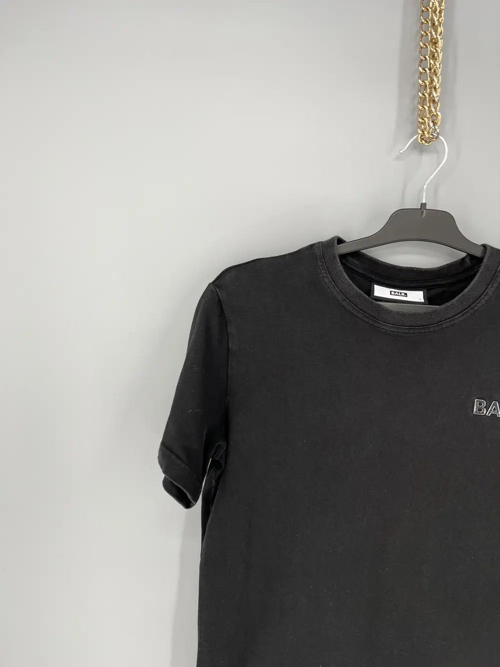 Japanese Brand Vintage BALR Fit Tee Big Logo Streetwear Style Size US S / EU 44-46 / 1 - 5 Thumbnail