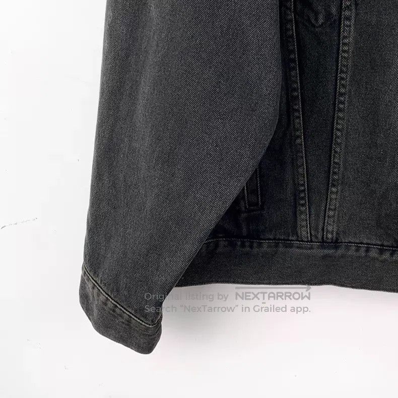 Balenciaga Balenciaga Black back letter graffiti print cotton collar Size US XS / EU 42 / 0 - 4 Thumbnail