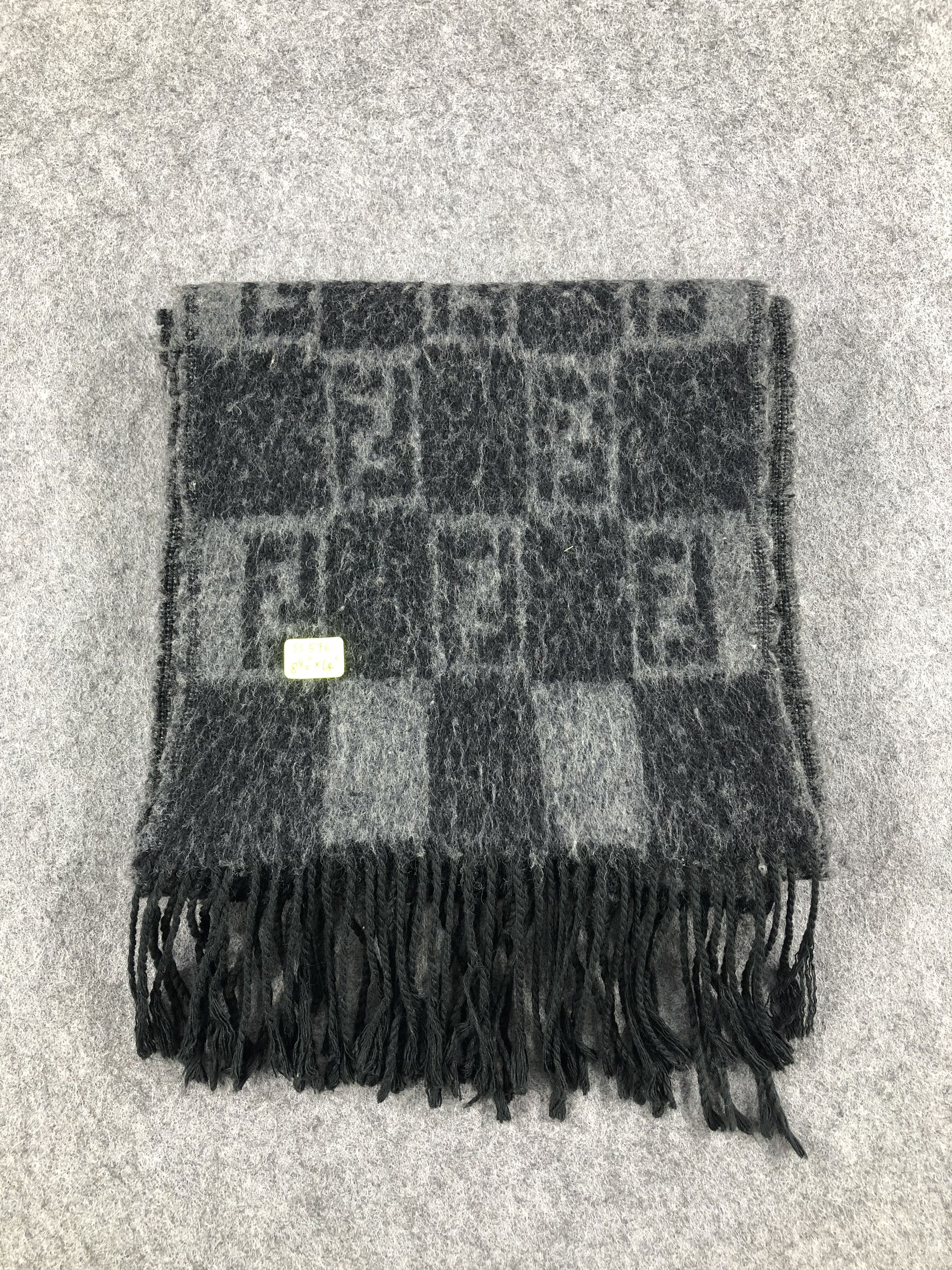Fendi Fendi Monogram Scarf / Muffler / Neckwear Size ONE SIZE - 7 Thumbnail