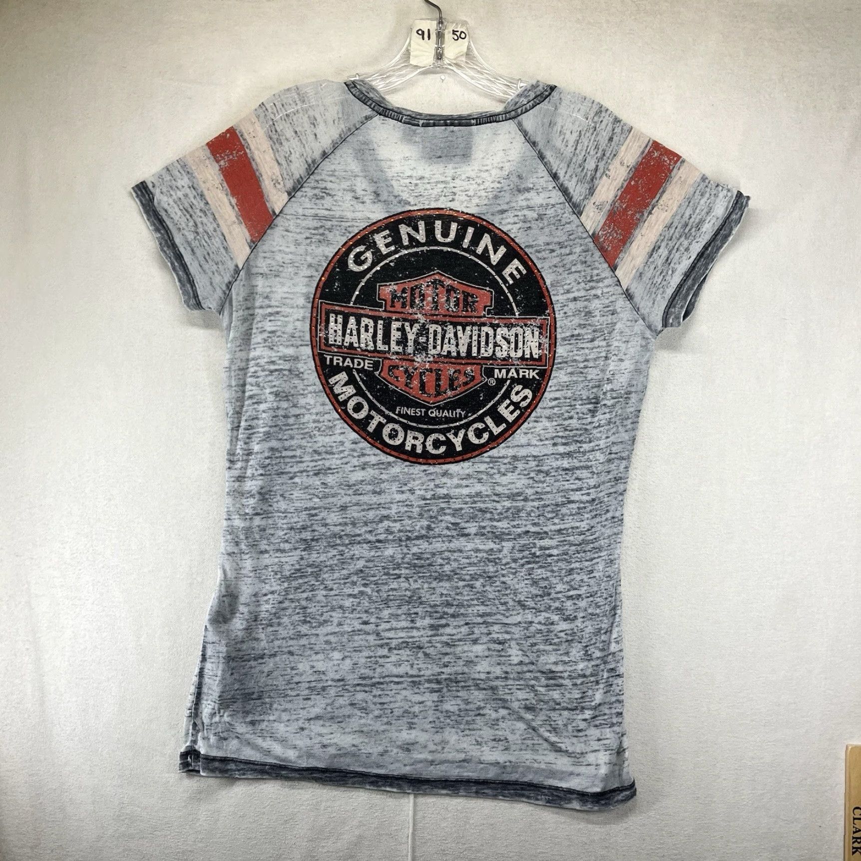 Harley Davidson Harley-Davidson T-Shirt Women Gray V-Neck Short Sleeve Angel Rhinestones 90s Retro Biker Large Ladies Size L / US 10 / IT 46 - 2 Thumbnail