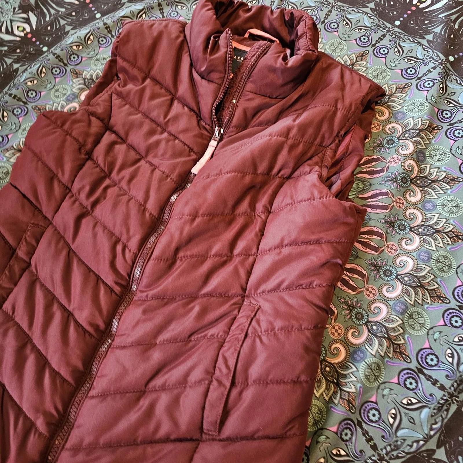 Aeropostale Aeropostale Women's Burgundy Vest Size M / US 6-8 / IT 42-44 - 5 Thumbnail