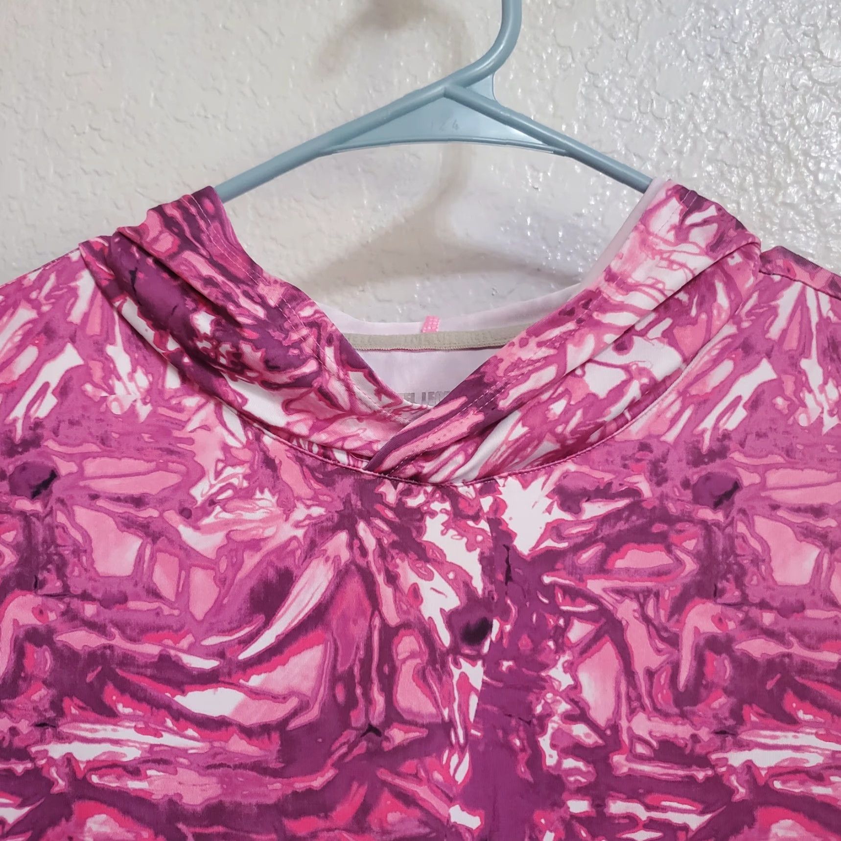 Vintage Reel Legends Womens Tank M Pink Print Hooded Sleeveless Reel Tec Kangaroo Pocket Outdoor Fishing/Hiking Shirt Size M / US 6-8 / IT 42-44 - 5 Thumbnail