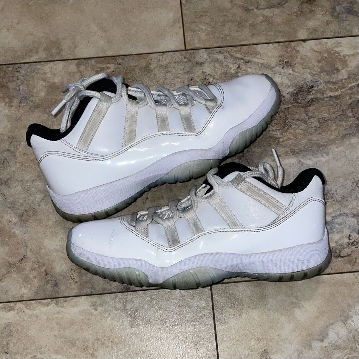 Jordan Brand Jordan 11 Retro Low Legend Blue Size 7 Size US 7 / EU 40 - 1 Thumbnail