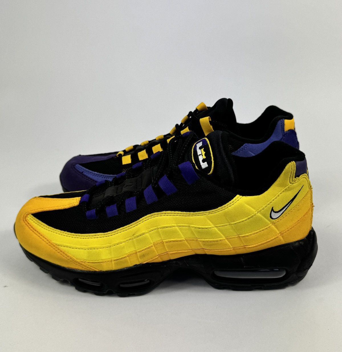 Nike NIKE AIR MAX 95 LEBRON LAKERS SNEAKERS Size US 9 / EU 42 - 5 Thumbnail